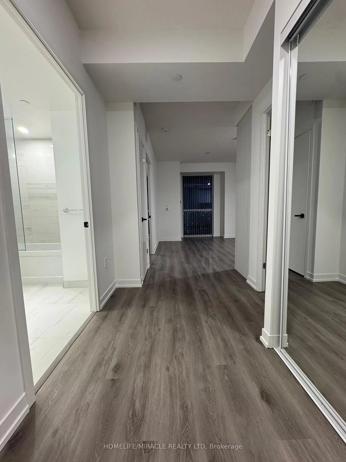 Photo 62 of Unit 2012, 2250 commerce Street, Vaughan, Vaughan Corporate Centre — HOMEH