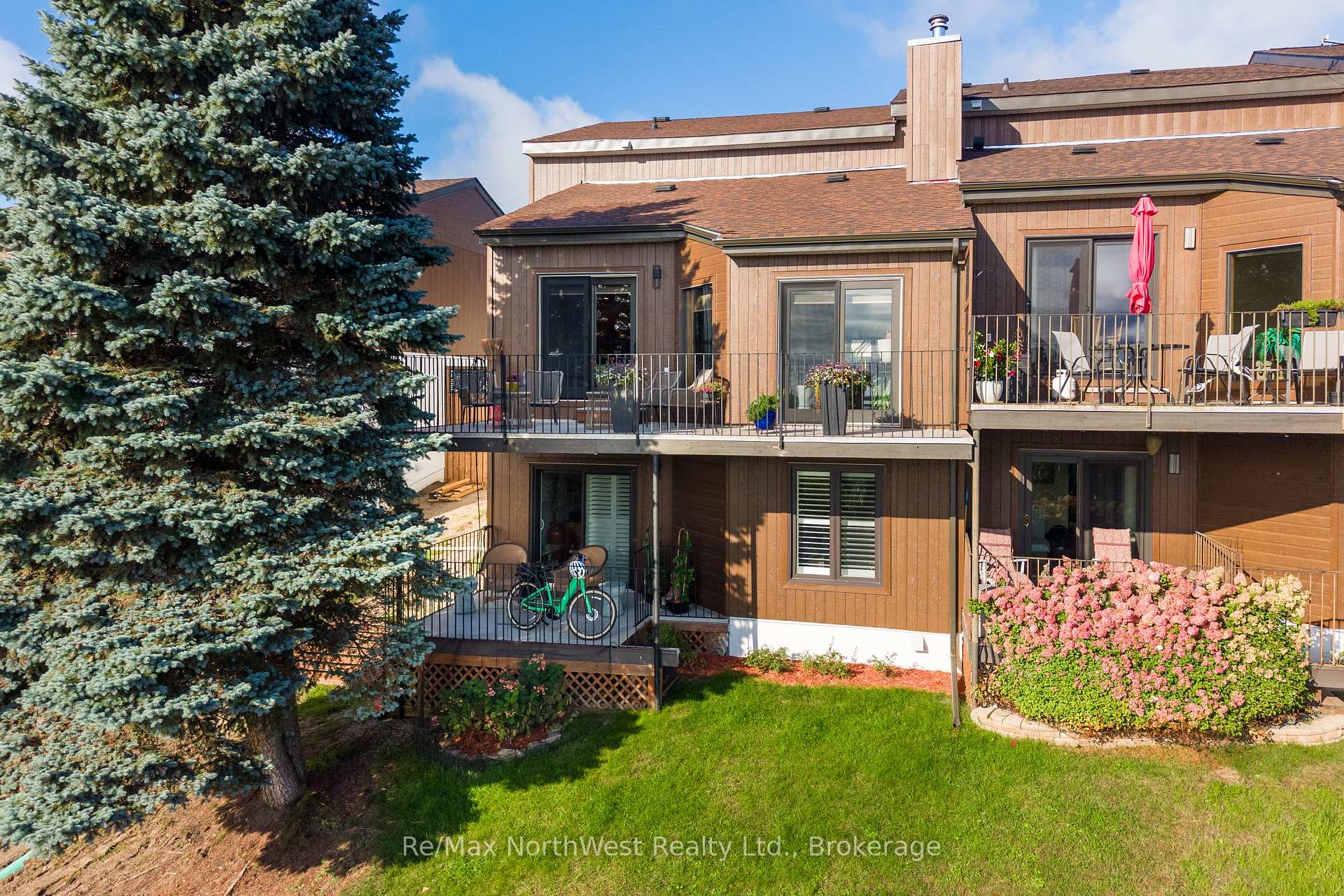 Photo of Unit G, 814 Sixth Street