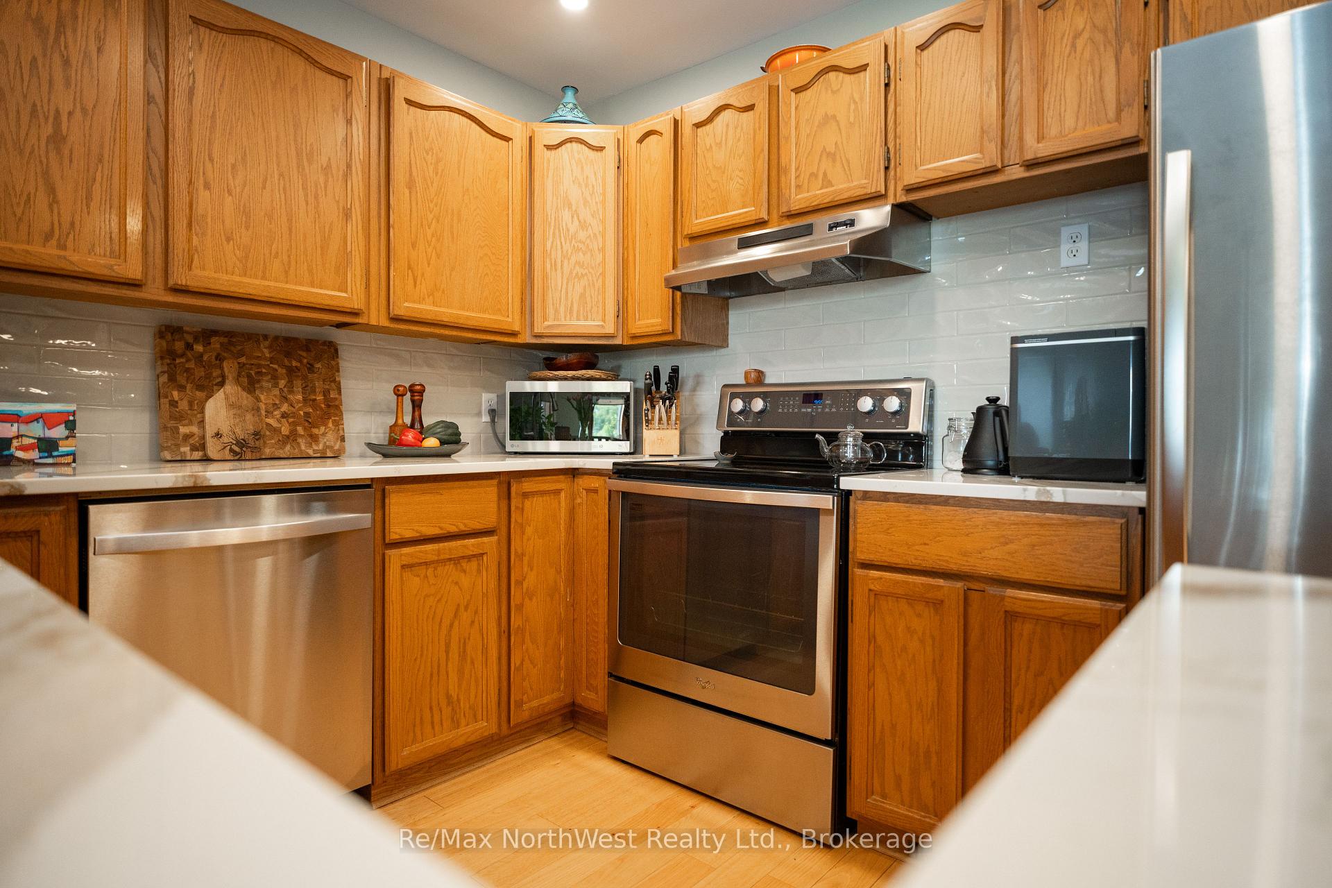 Photo 12 of Unit G, 814 Sixth Street, Kenora, Keewatin — HOMEH