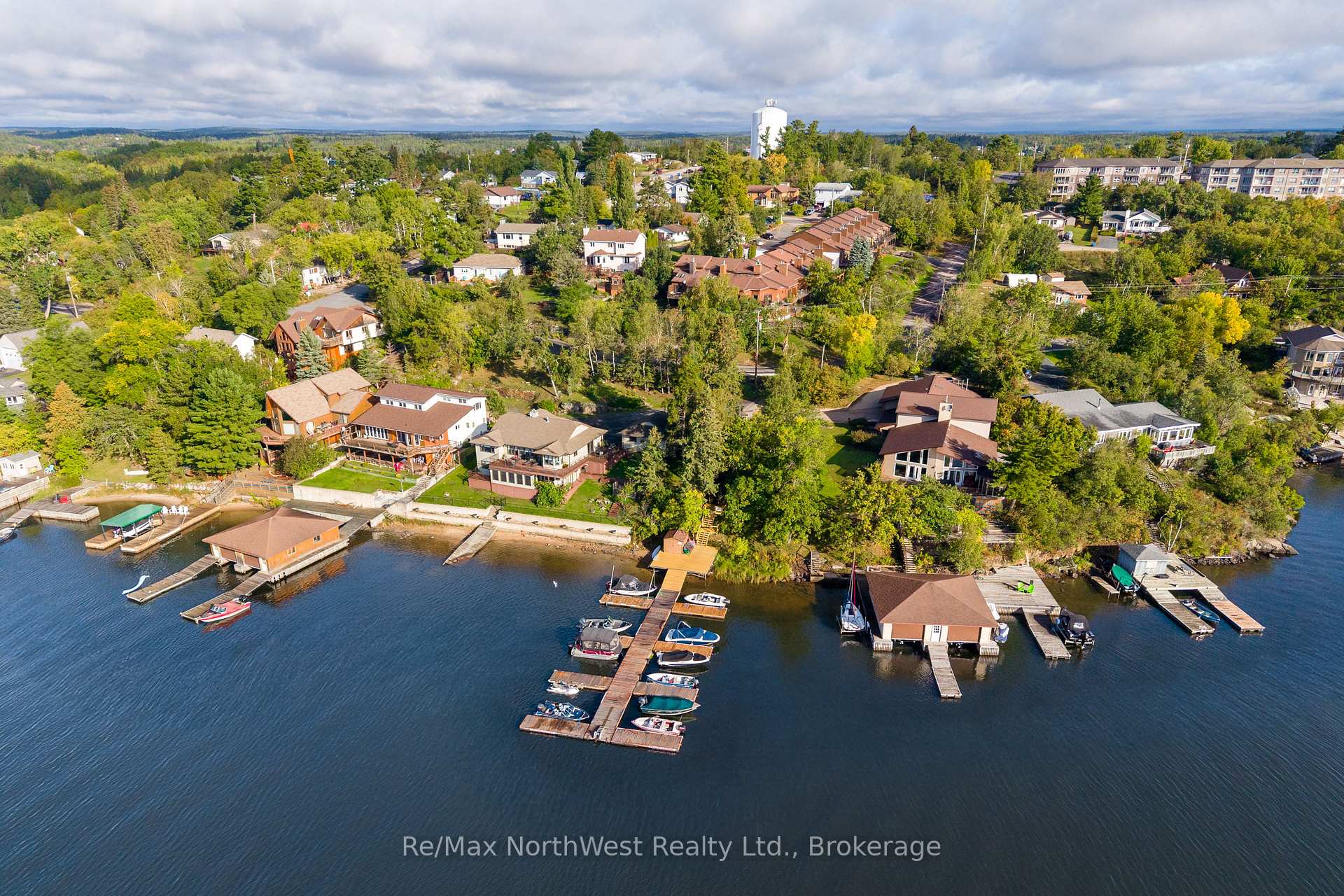 Photo 33 of Unit G, 814 Sixth Street, Kenora, Keewatin — HOMEH