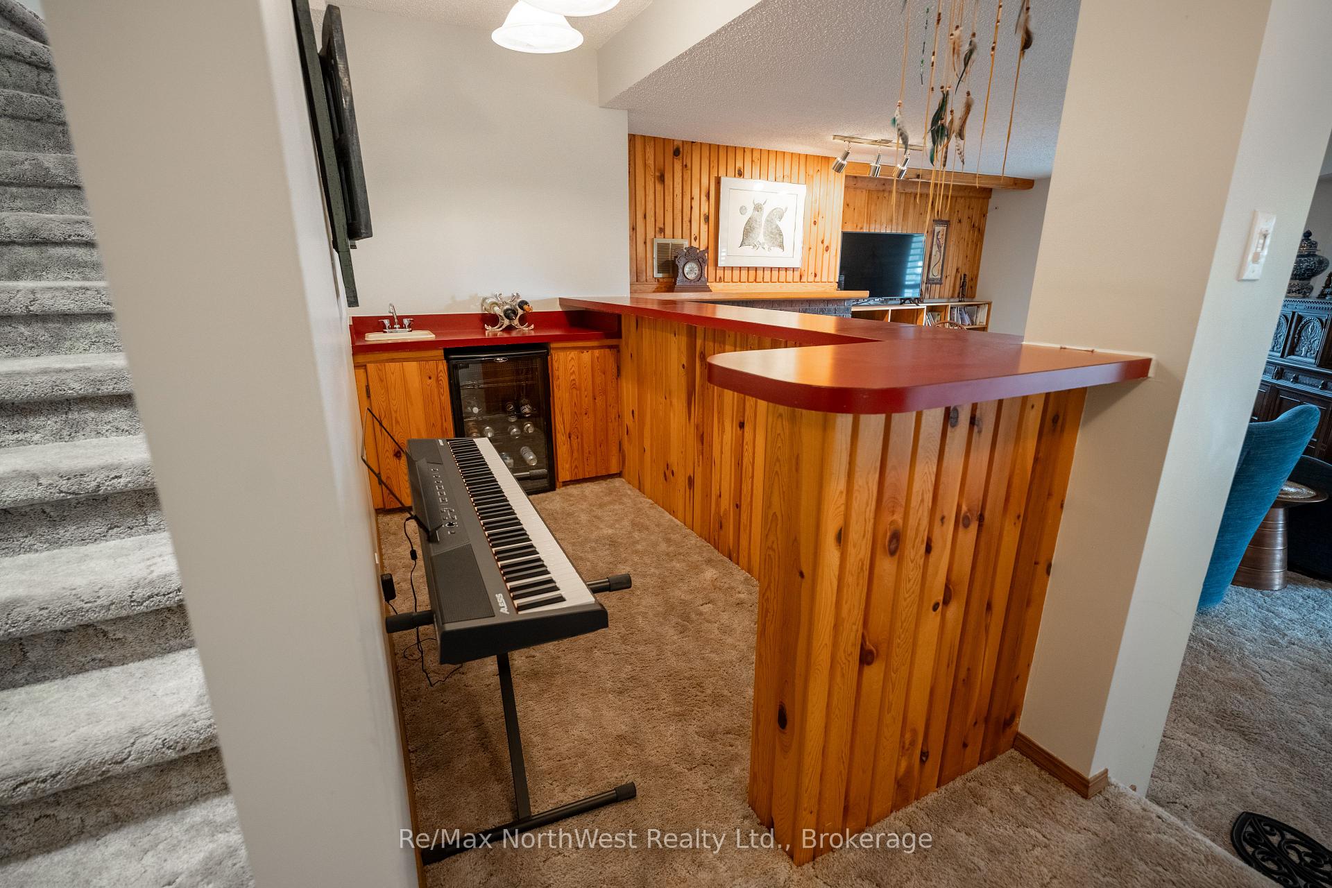 Photo 36 of Unit G, 814 Sixth Street, Kenora, Keewatin — HOMEH