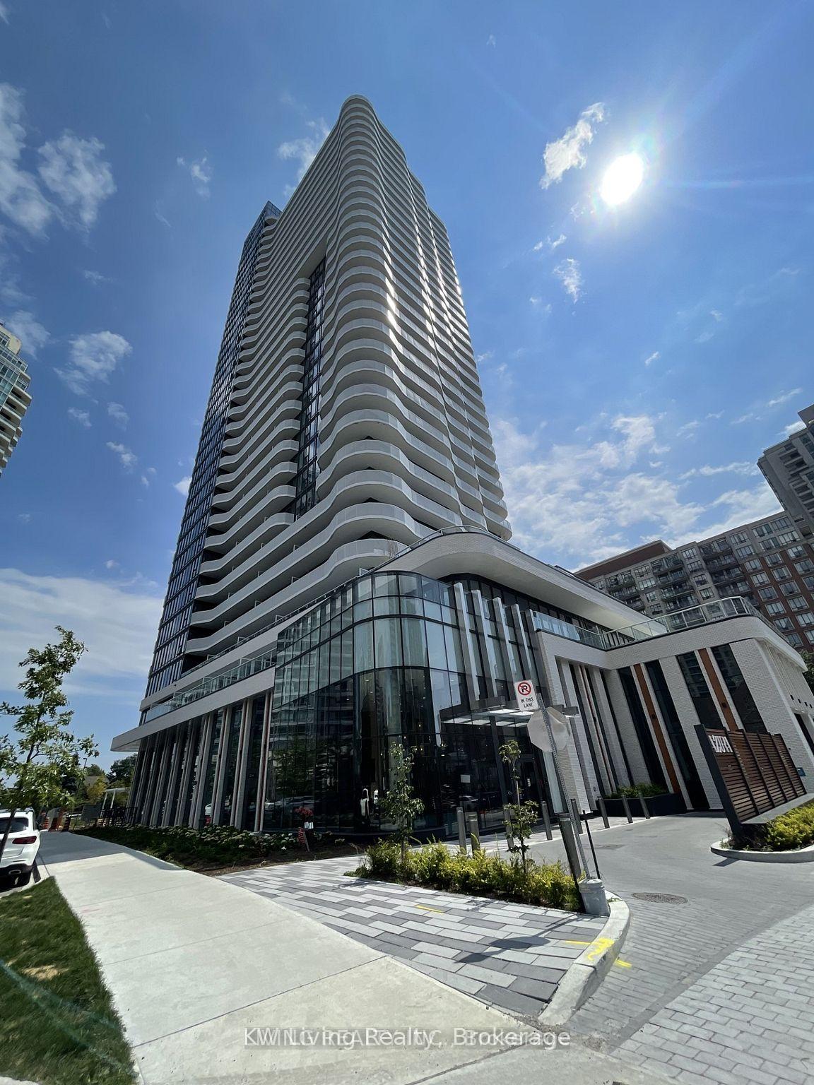 Photo of Unit 706, 15 Holmes Avenue