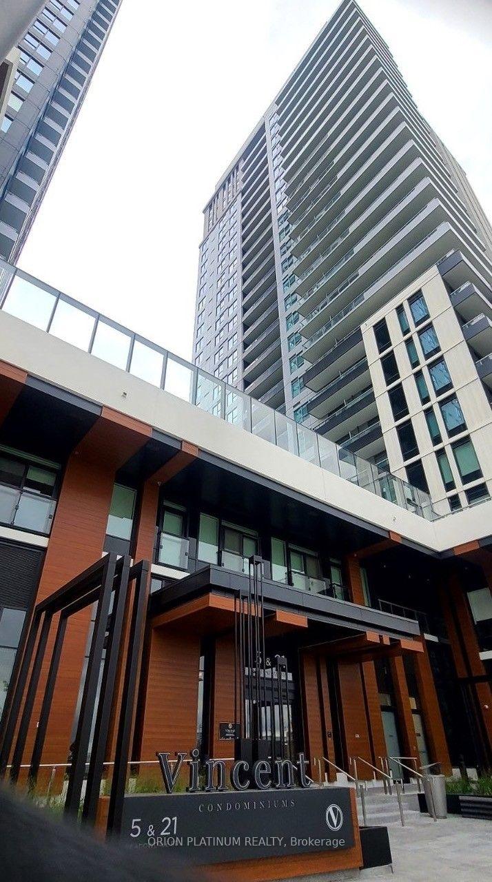 Front of Unit 1909, 21 Meadowdale Road