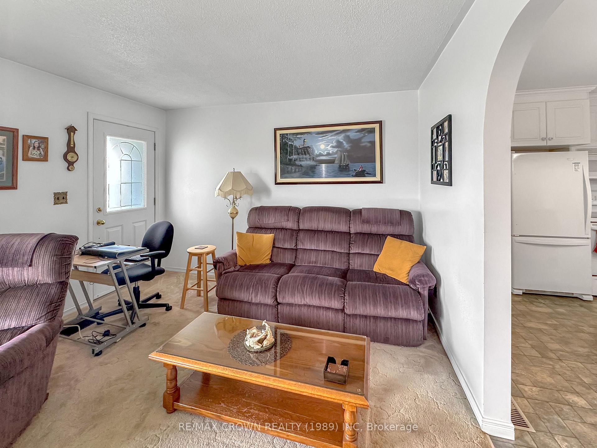 Photo 12 of 9 Bouldier Street, Kapuskasing — HOMEH