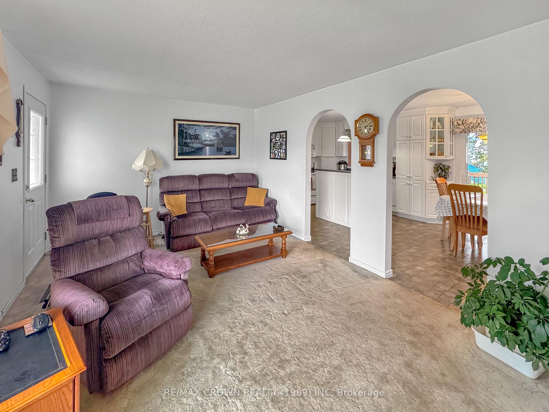 Photo 14 of 9 Bouldier Street, Kapuskasing — HOMEH