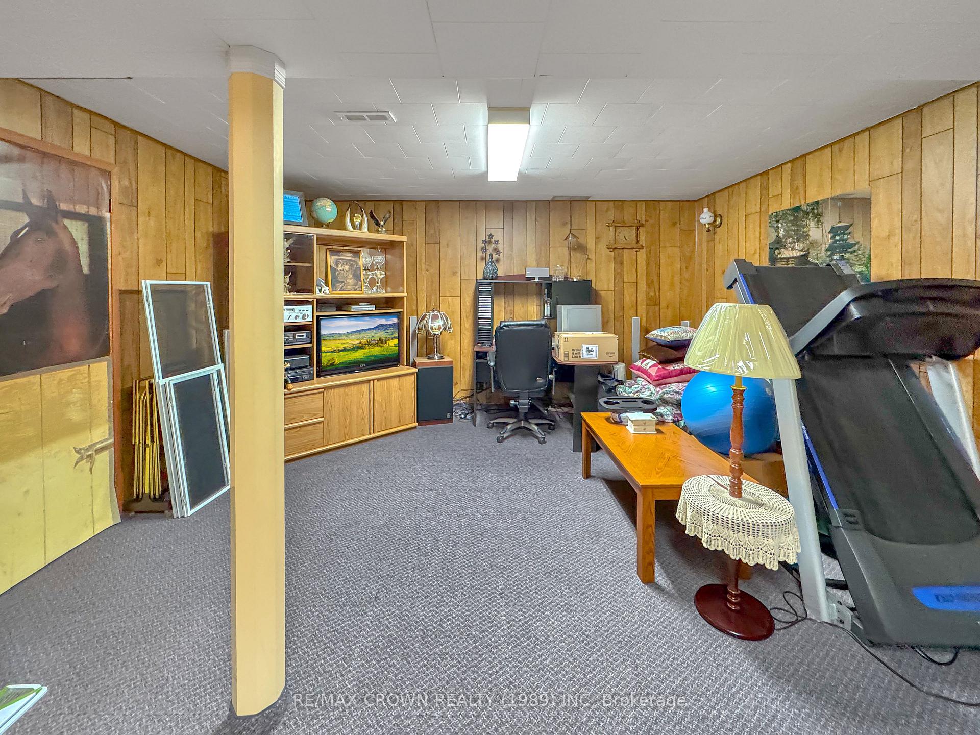 Photo 25 of 9 Bouldier Street, Kapuskasing — HOMEH