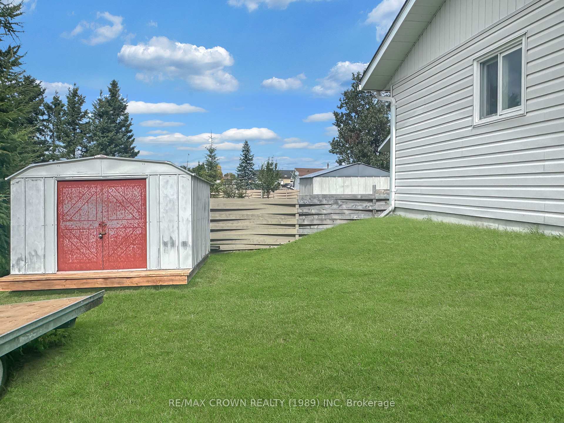 Photo 42 of 9 Bouldier Street, Kapuskasing — HOMEH
