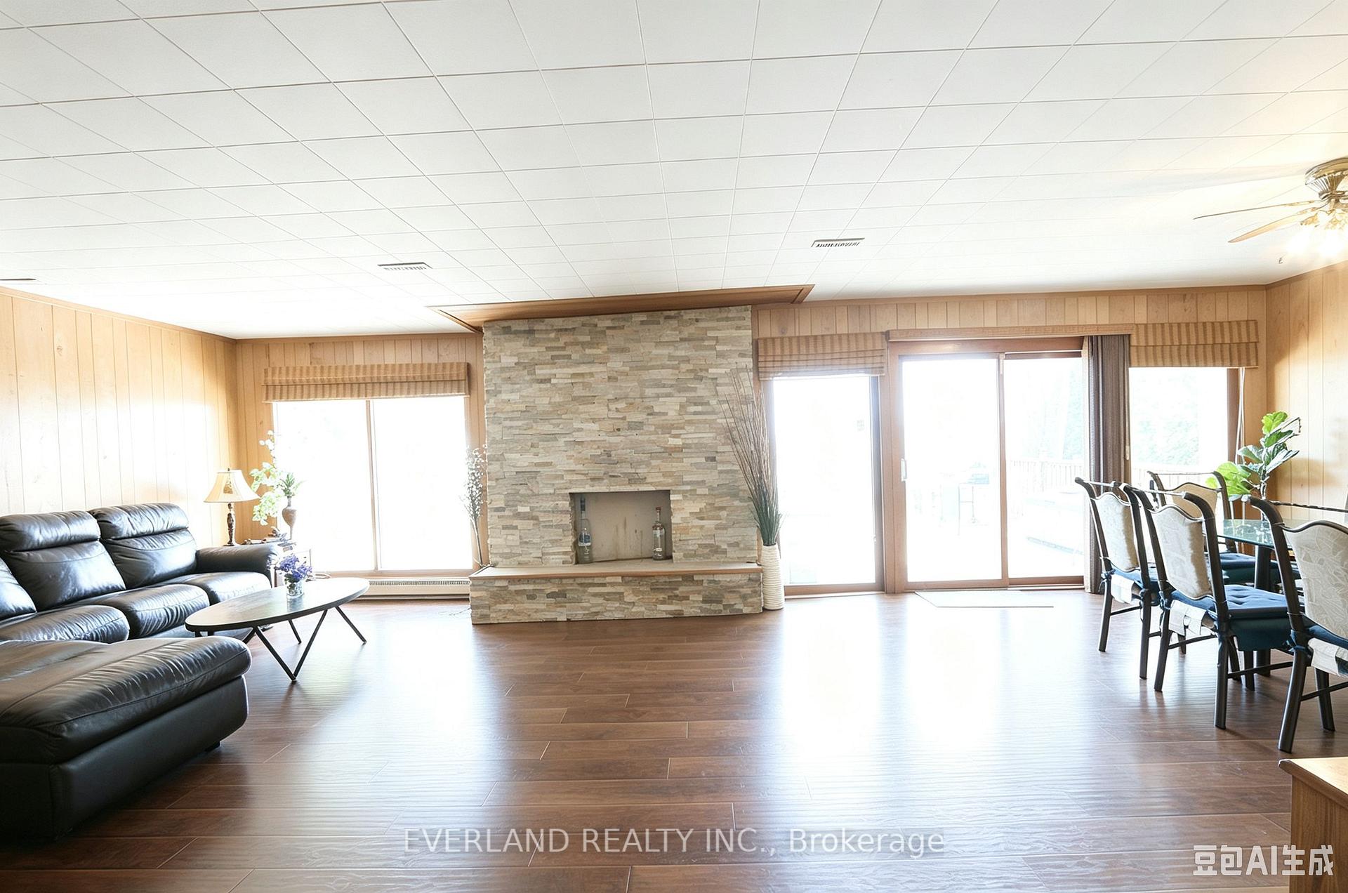 Photo 41 of 745 Harbour Street, Innisfil, Rural Innisfil — HOMEH