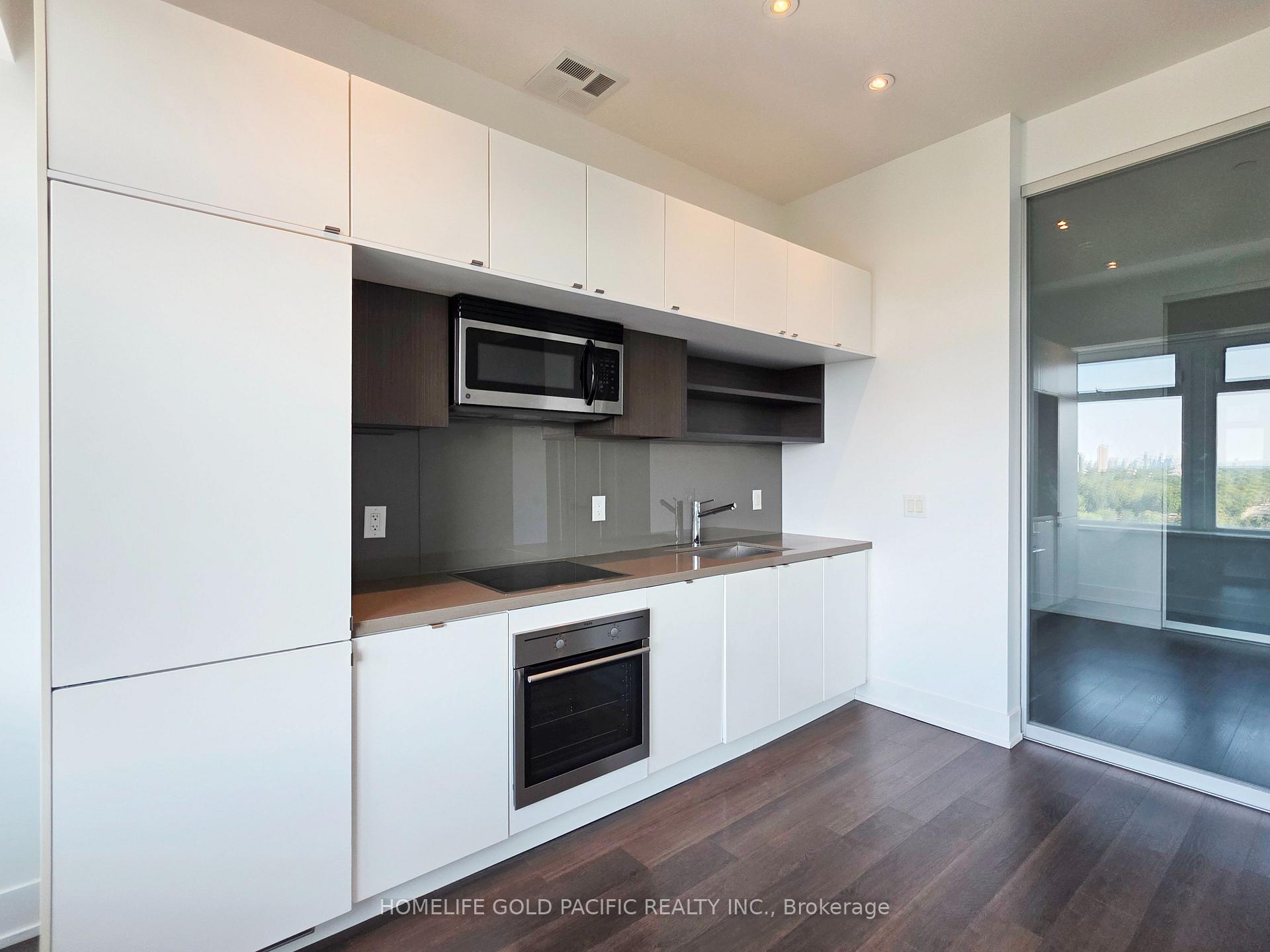 Photo 3 of Unit 1222, 111 St. Clair Avenue W, Toronto, Yonge-St. Clair — HOMEH