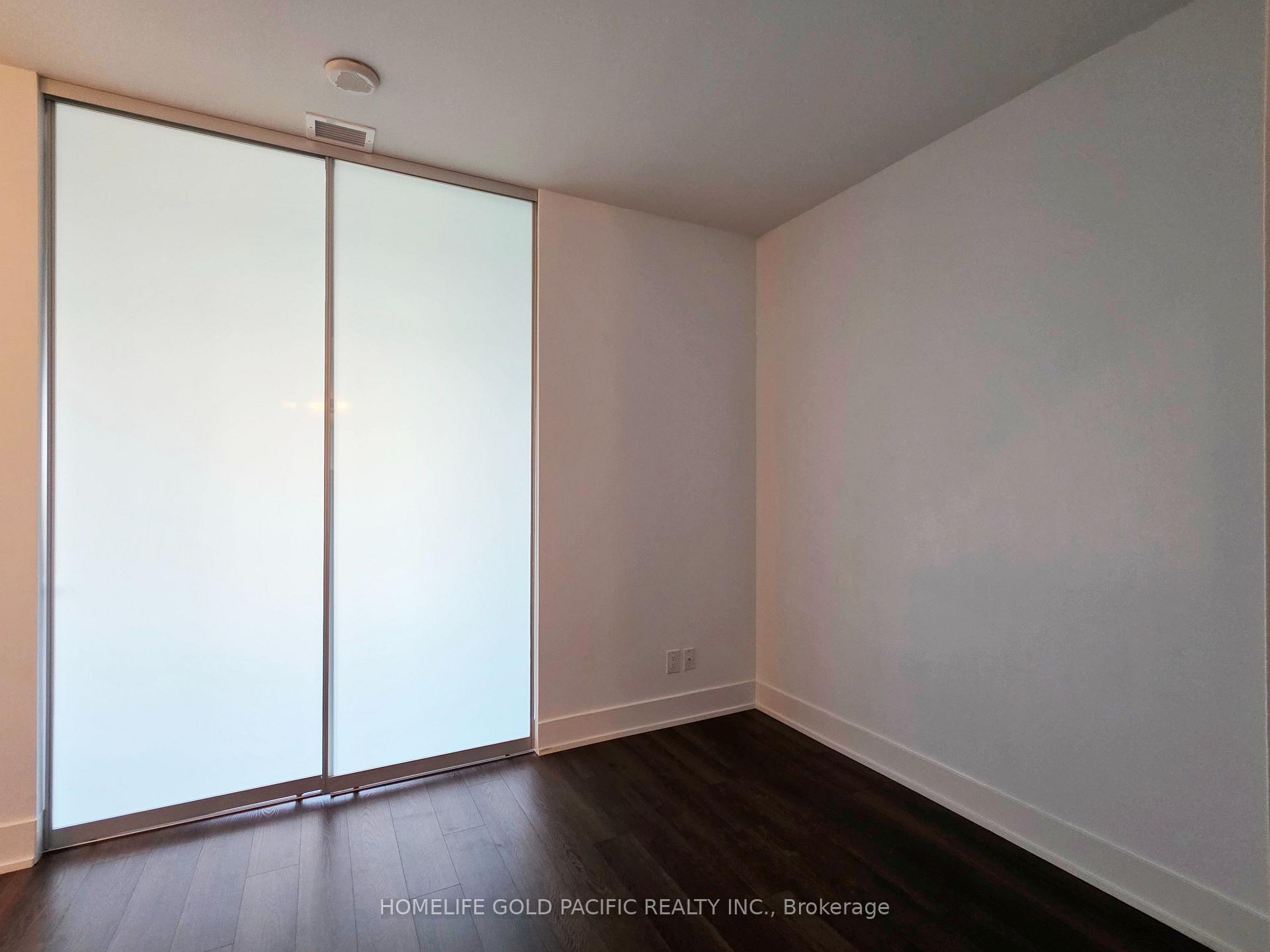 Photo 9 of Unit 1222, 111 St. Clair Avenue W, Toronto, Yonge-St. Clair — HOMEH