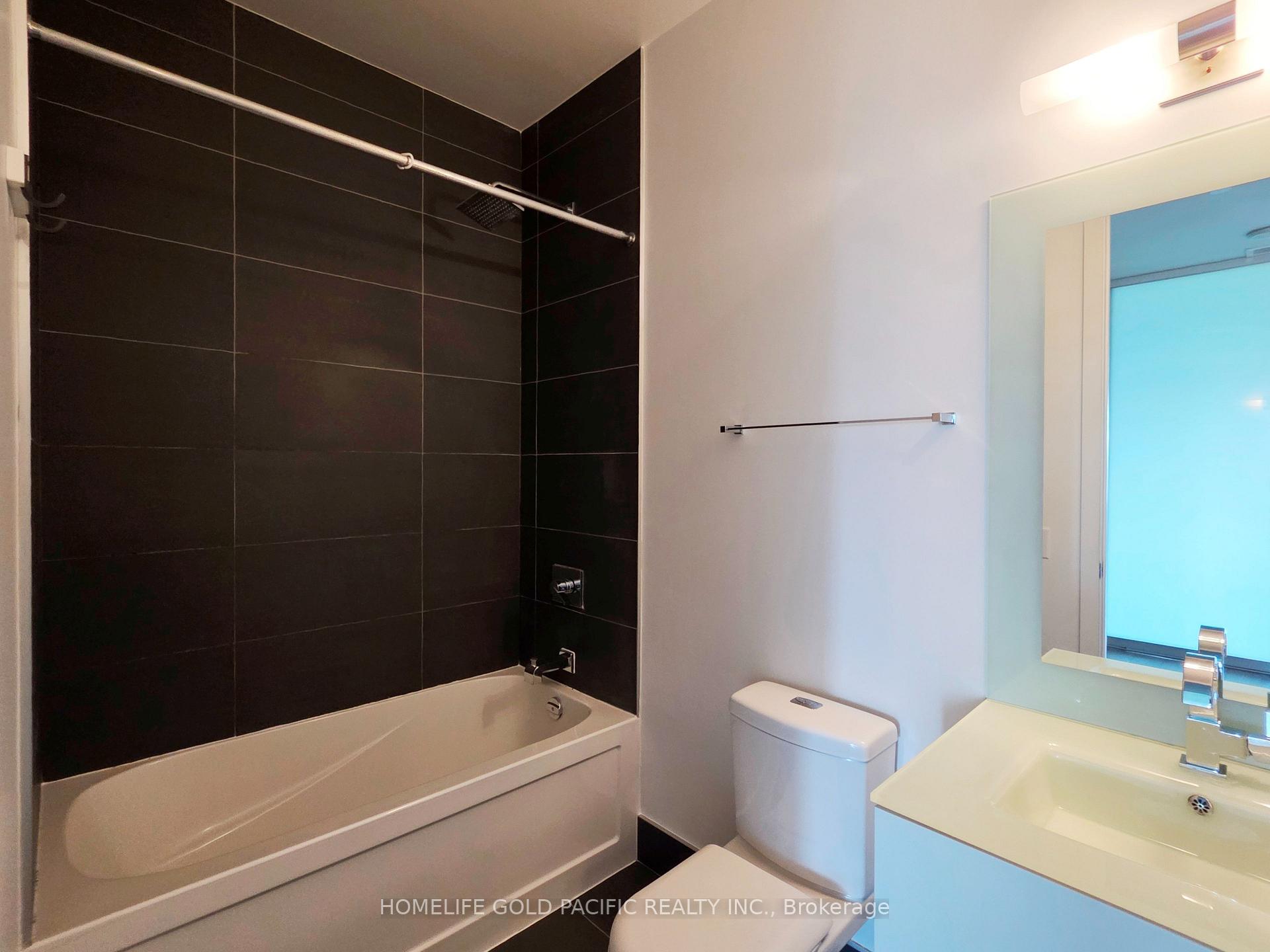 Photo 10 of Unit 1222, 111 St. Clair Avenue W, Toronto, Yonge-St. Clair — HOMEH