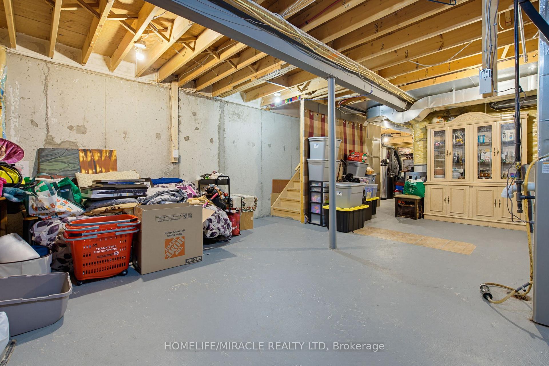 Photo 4 of Unit 54, 169 Tom Taylor Crescent, Newmarket, Summerhill Estates — HOMEH