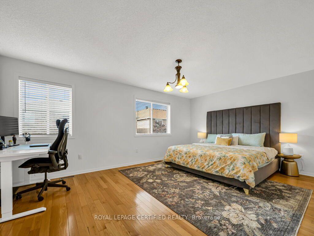 Photo 18 of 834 4 Line, Milton, Beaty — HOMEH