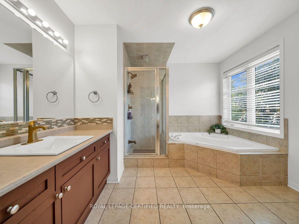 Photo 19 of 834 4 Line, Milton, Beaty — HOMEH