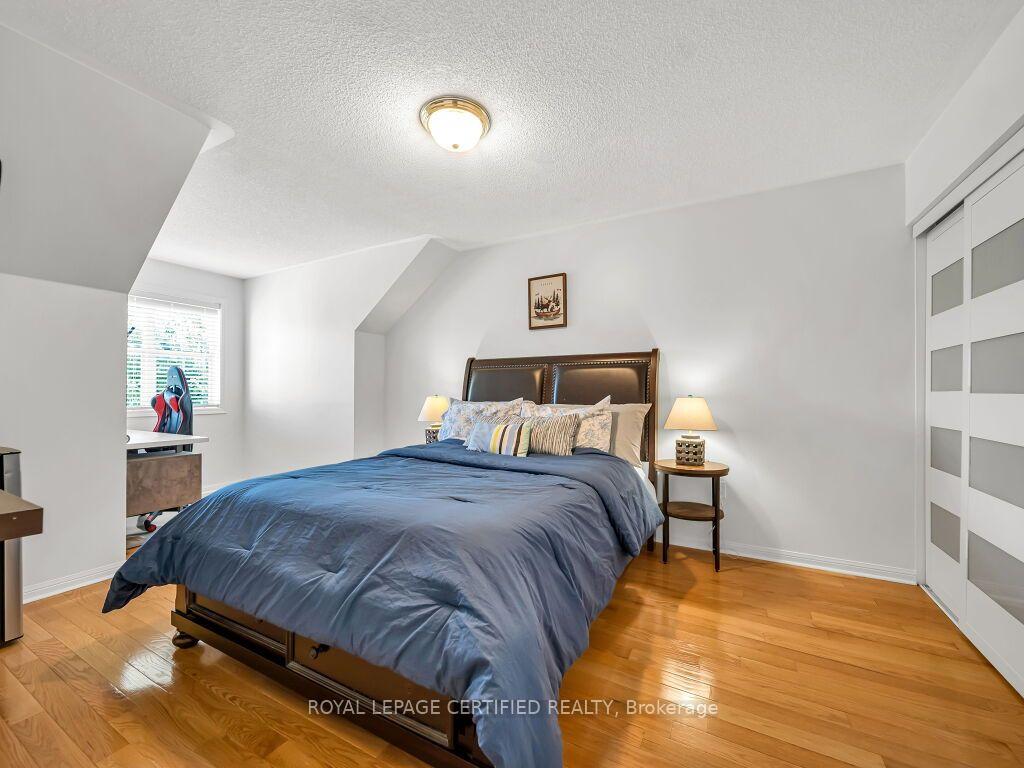 Photo 20 of 834 4 Line, Milton, Beaty — HOMEH