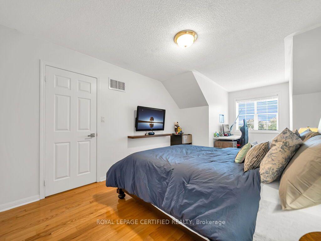 Photo 21 of 834 4 Line, Milton, Beaty — HOMEH