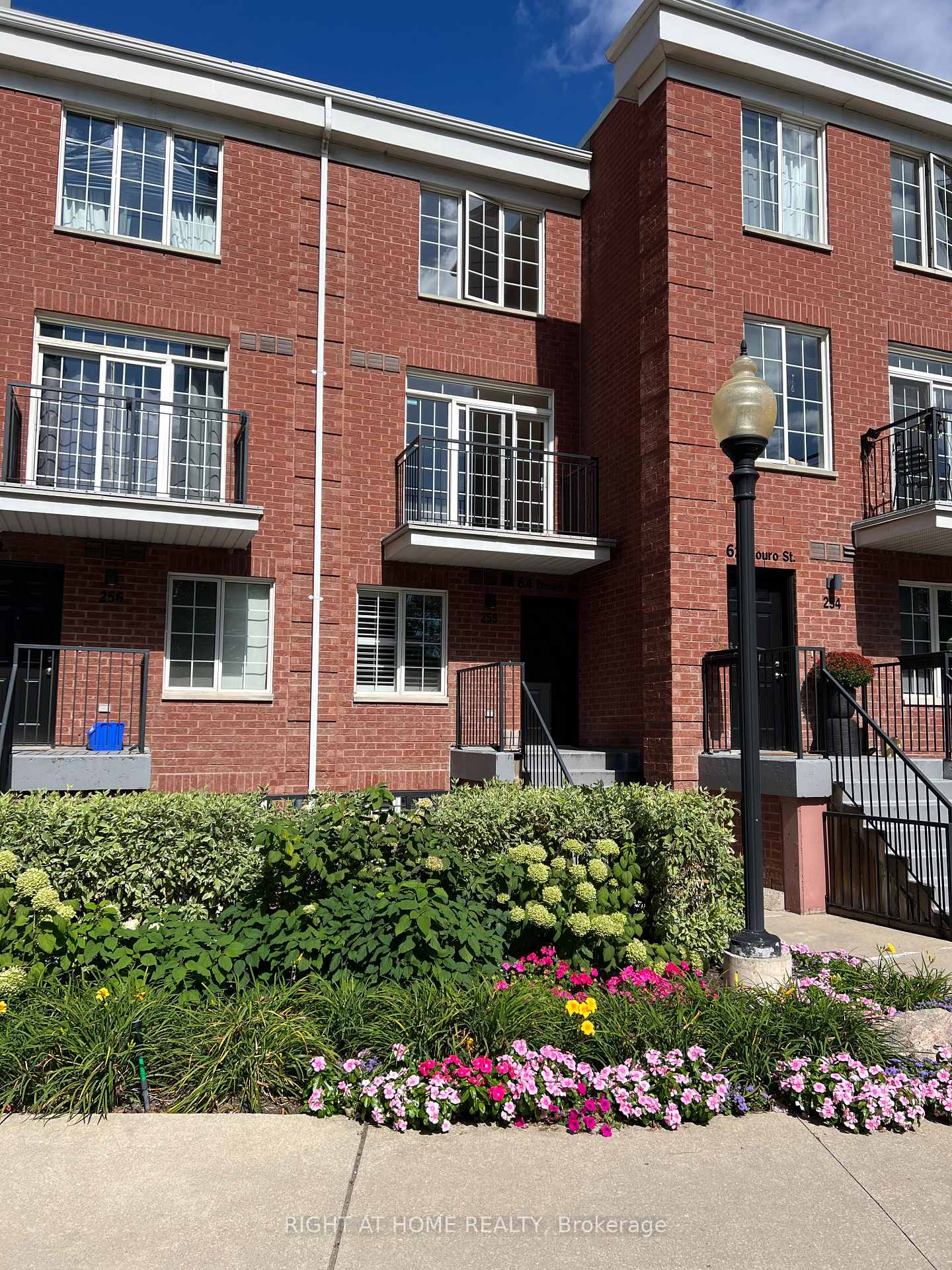 Front of Unit 255, 64 Douro Street