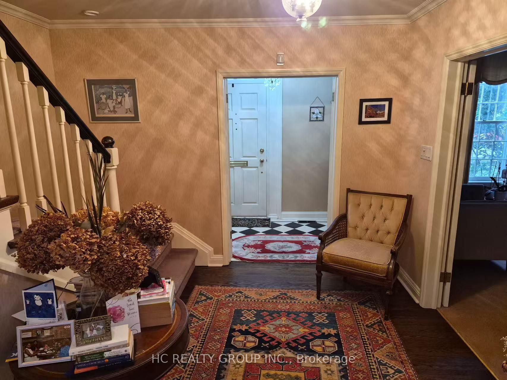 Photo 2 of 43 Wilket Road, North York, Bridle Path-Sunnybrook-York Mills — HOMEH