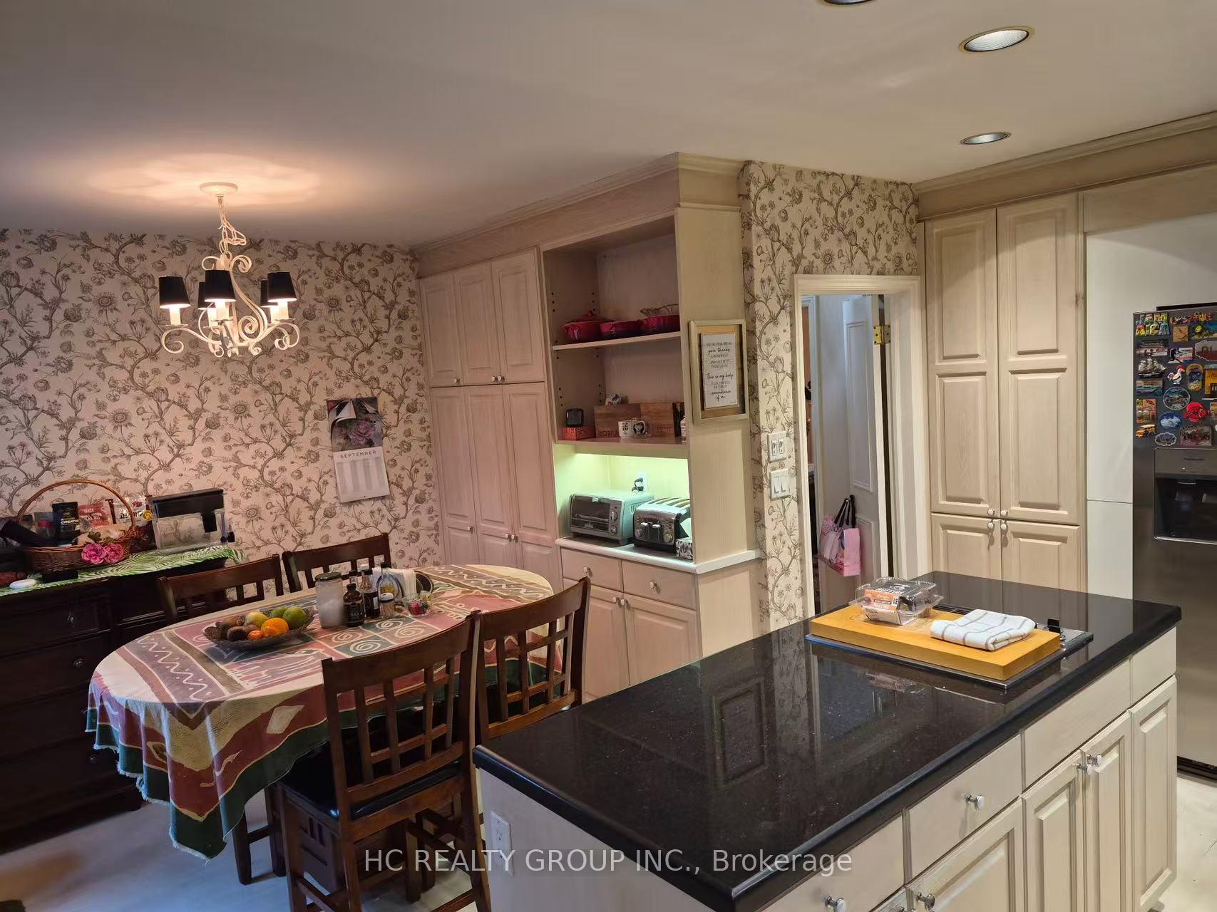 Photo 6 of 43 Wilket Road, North York, Bridle Path-Sunnybrook-York Mills — HOMEH