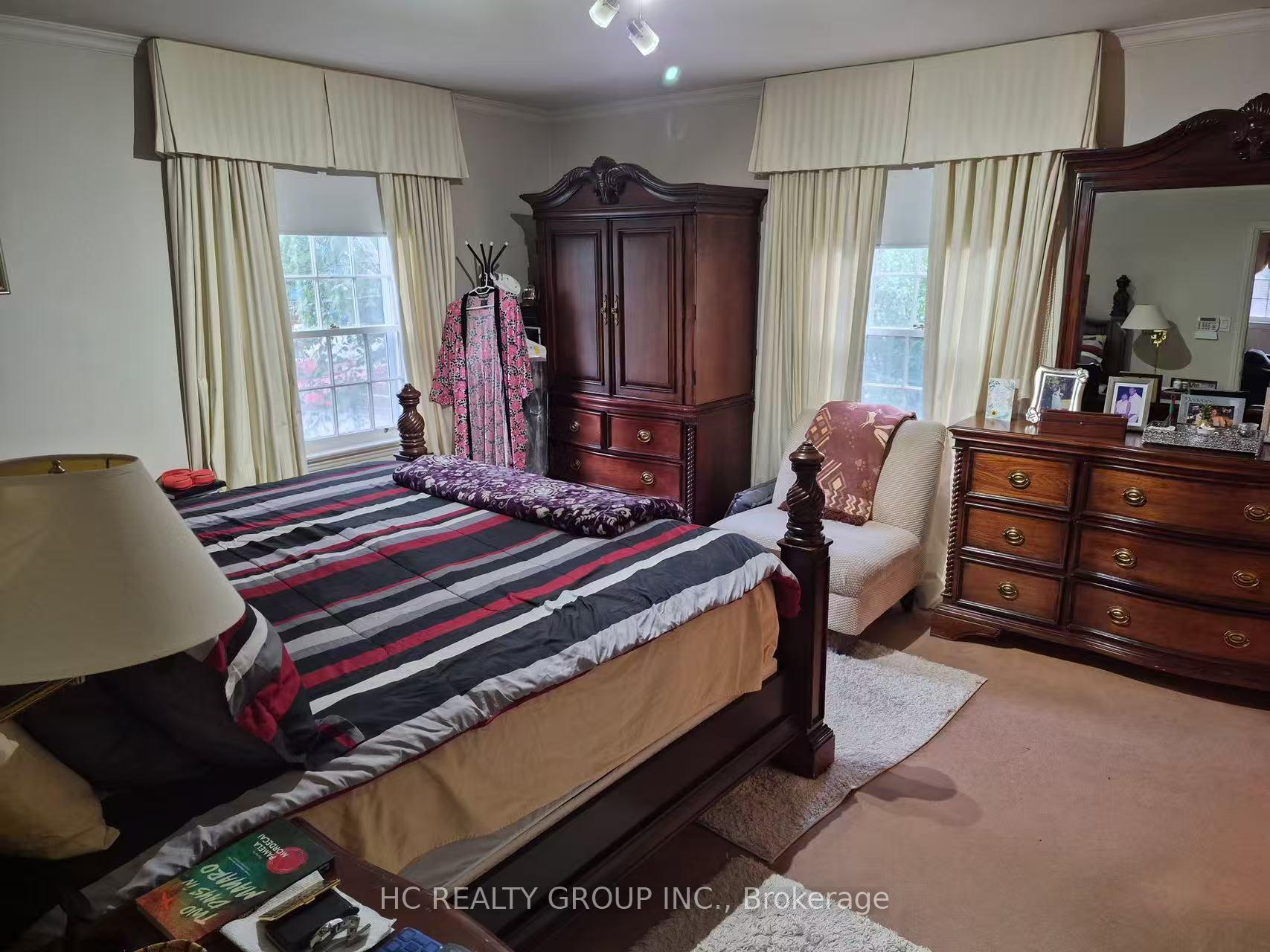 Photo 16 of 43 Wilket Road, North York, Bridle Path-Sunnybrook-York Mills — HOMEH
