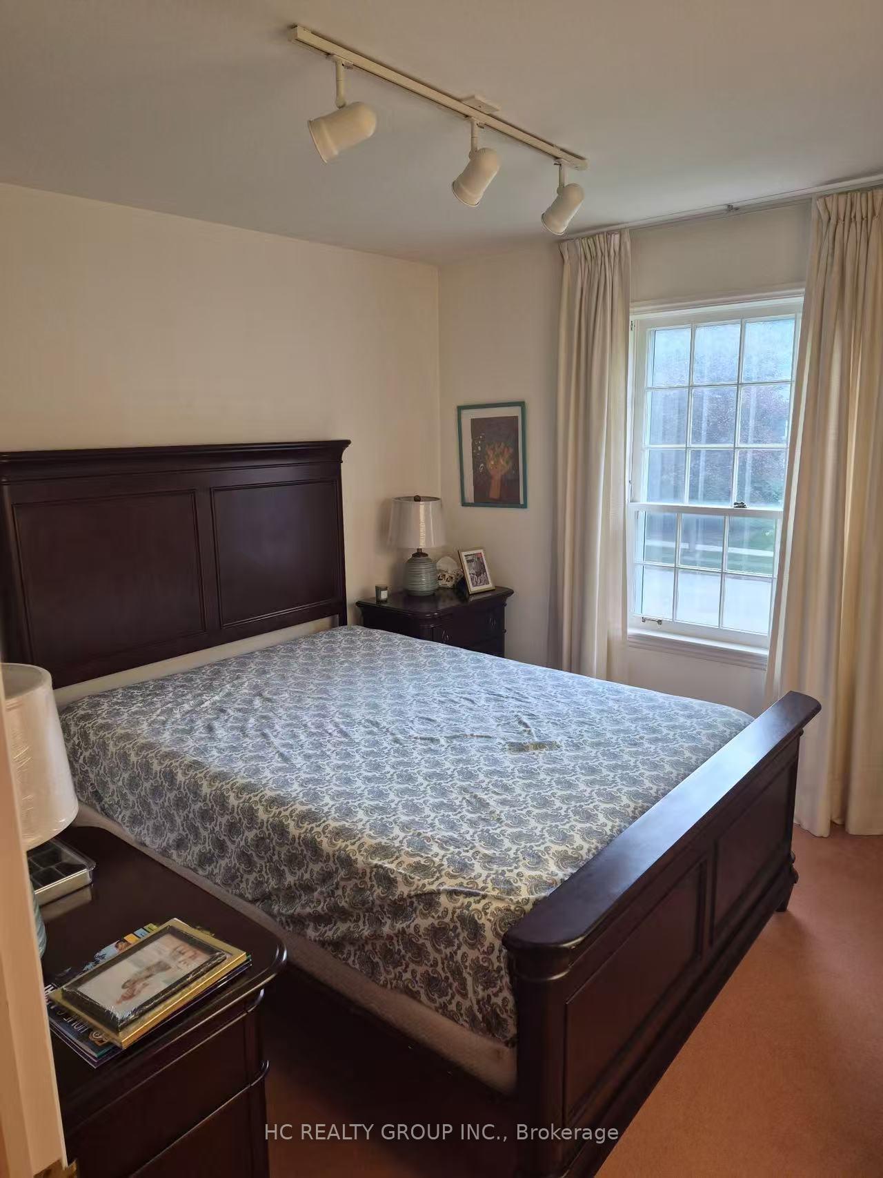 Photo 24 of 43 Wilket Road, North York, Bridle Path-Sunnybrook-York Mills — HOMEH