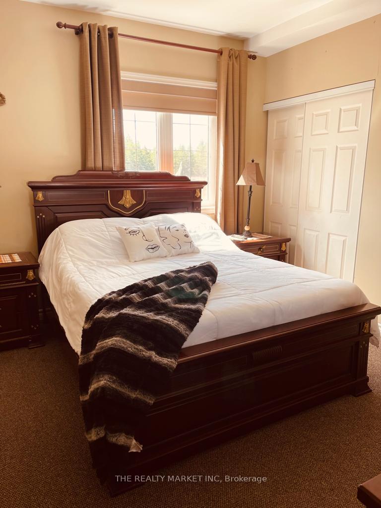 Photo 14 of Unit upper level, 383206 20 Side Road, Amaranth, Rural Amaranth — HOMEH