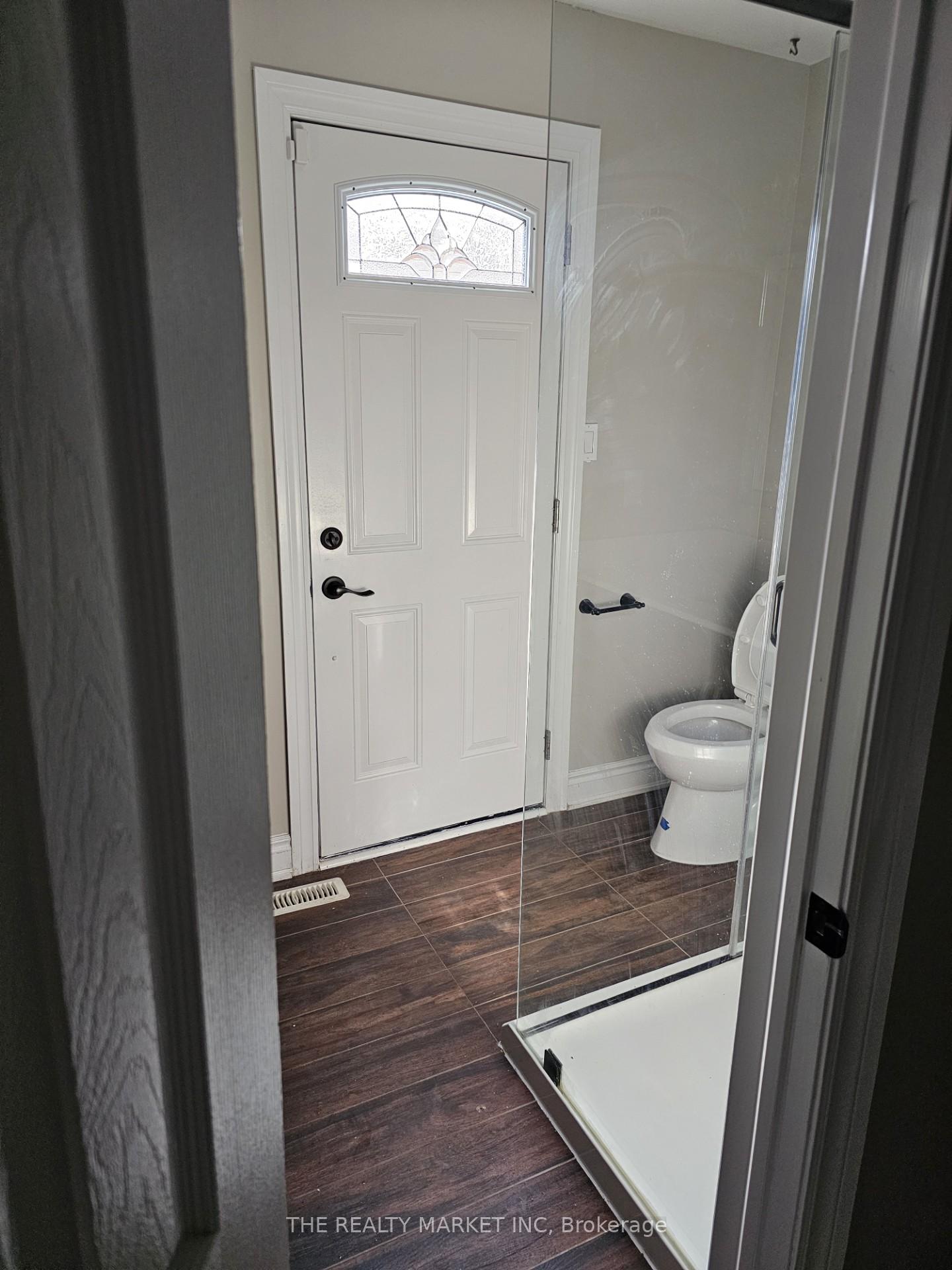 Photo 16 of Unit Room, 102 William Stephenson Drive, Whitby, Blue Grass Meadows — HOMEH