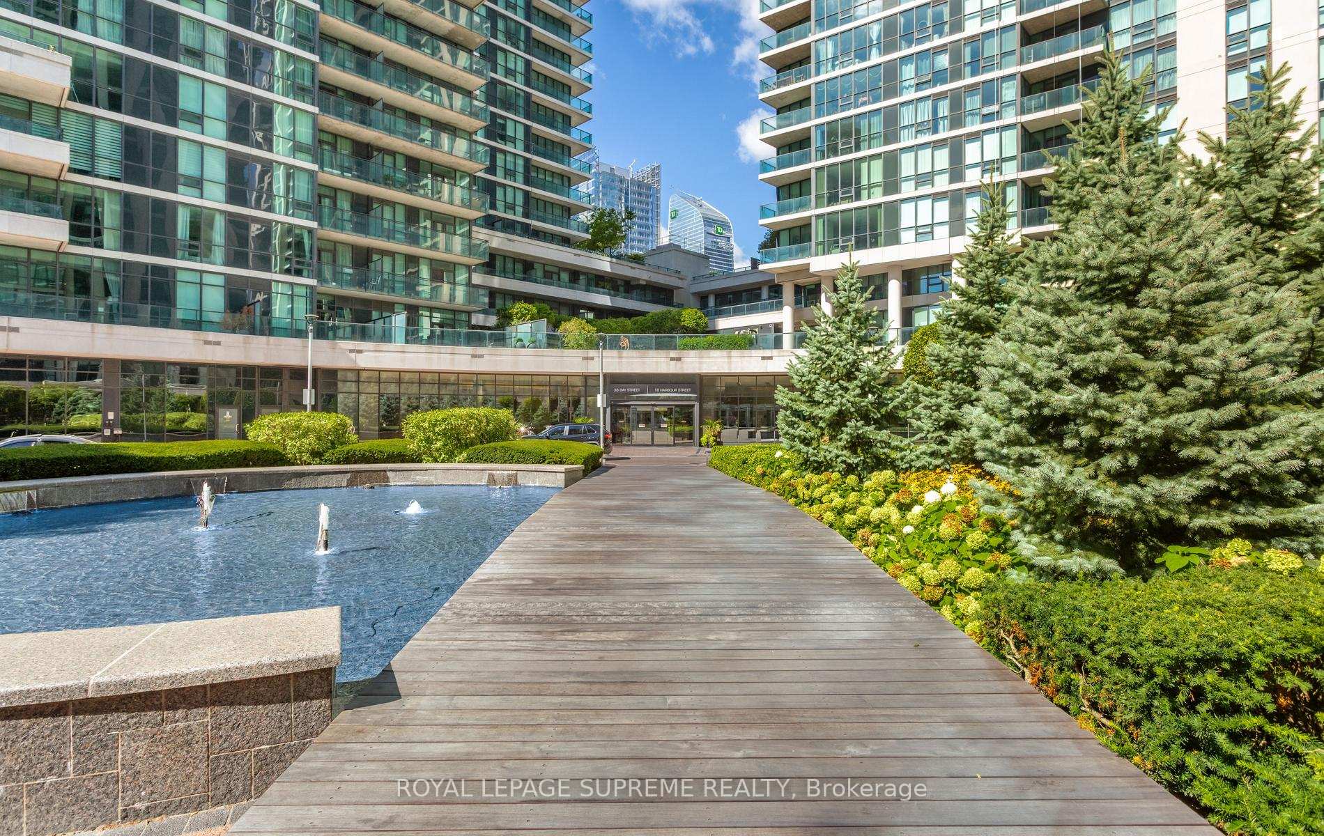 Photo 1 of Unit 1709, 18 Harbour Street, Toronto, Waterfront Communities — HOMEH