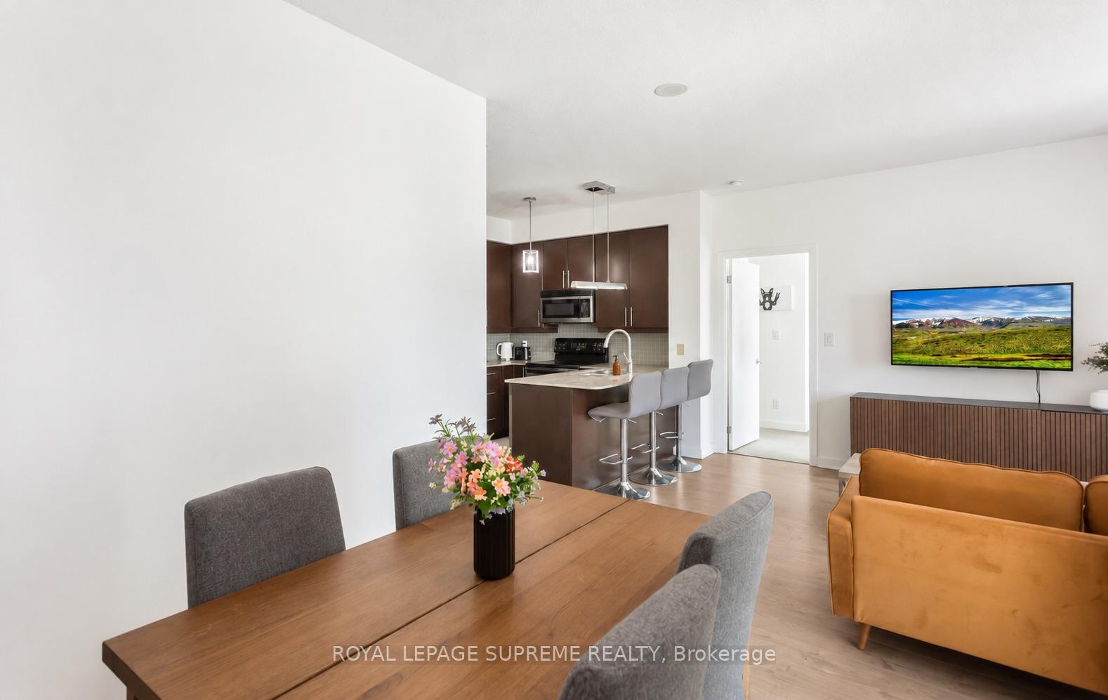 Photo 12 of Unit 1709, 18 Harbour Street, Toronto, Waterfront Communities — HOMEH