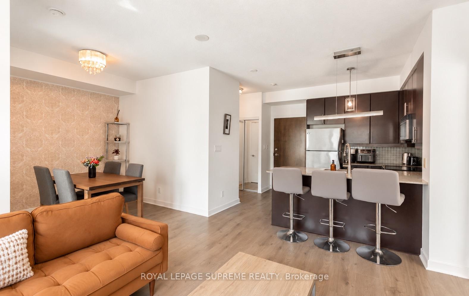 Photo 15 of Unit 1709, 18 Harbour Street, Toronto, Waterfront Communities — HOMEH