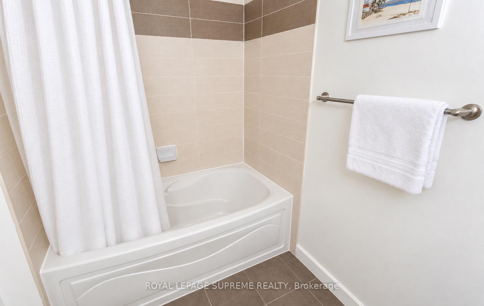 Photo 18 of Unit 1709, 18 Harbour Street, Toronto, Waterfront Communities — HOMEH