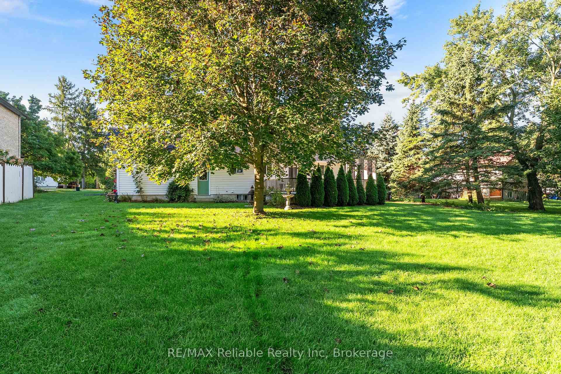 Photo 41 of 183 Spencer Street, Central Huron, Clinton — HOMEH
