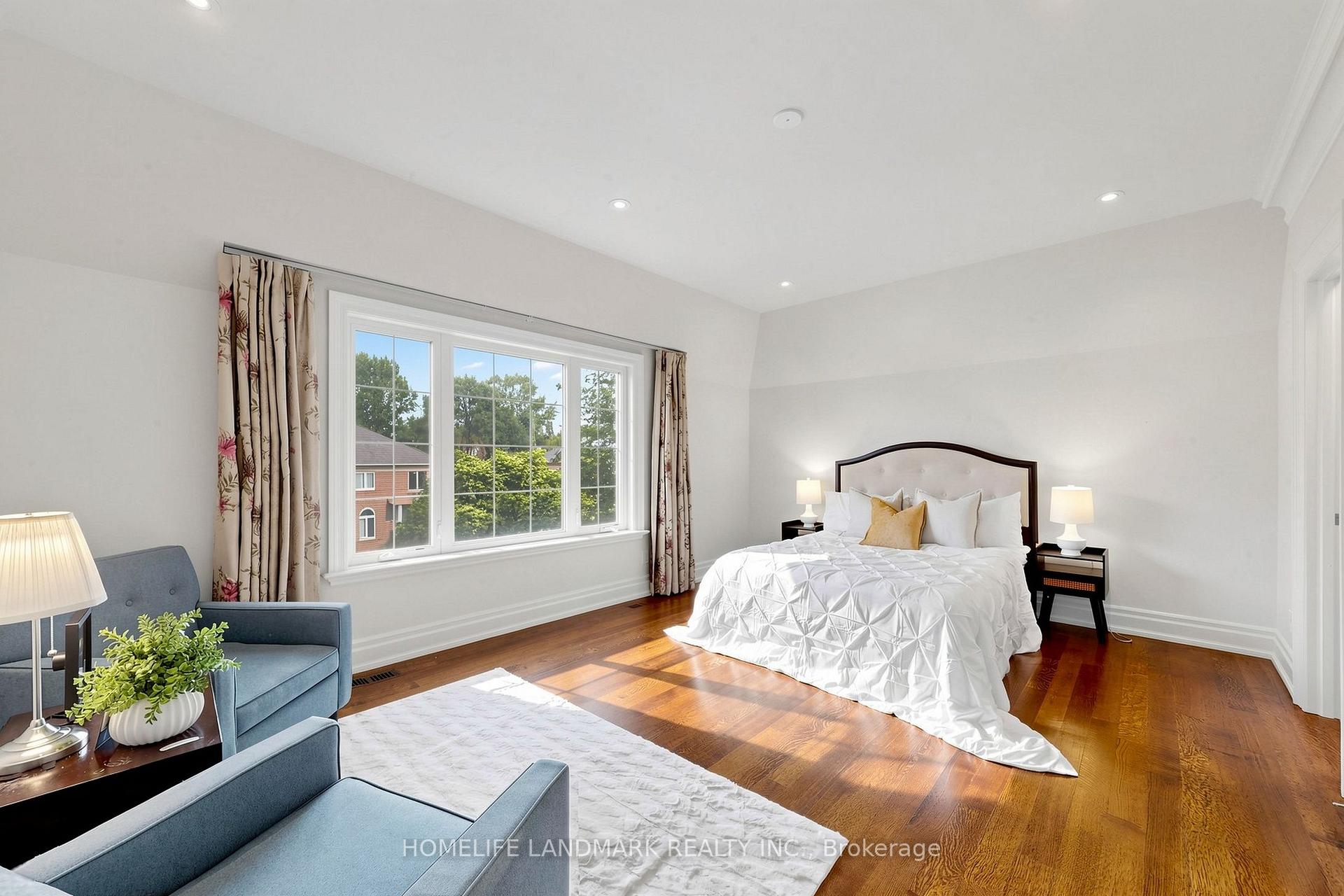 Photo 35 of 120 Estelle Avenue, North York, Willowdale East — HOMEH
