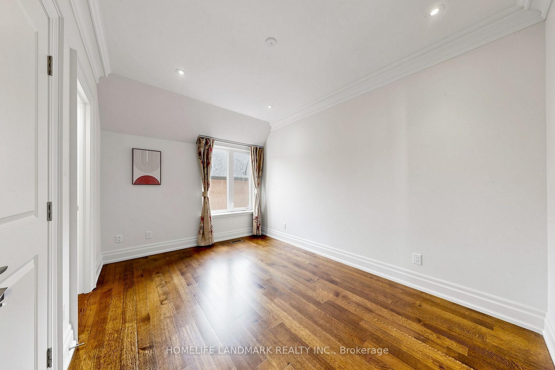 Photo 39 of 120 Estelle Avenue, North York, Willowdale East — HOMEH