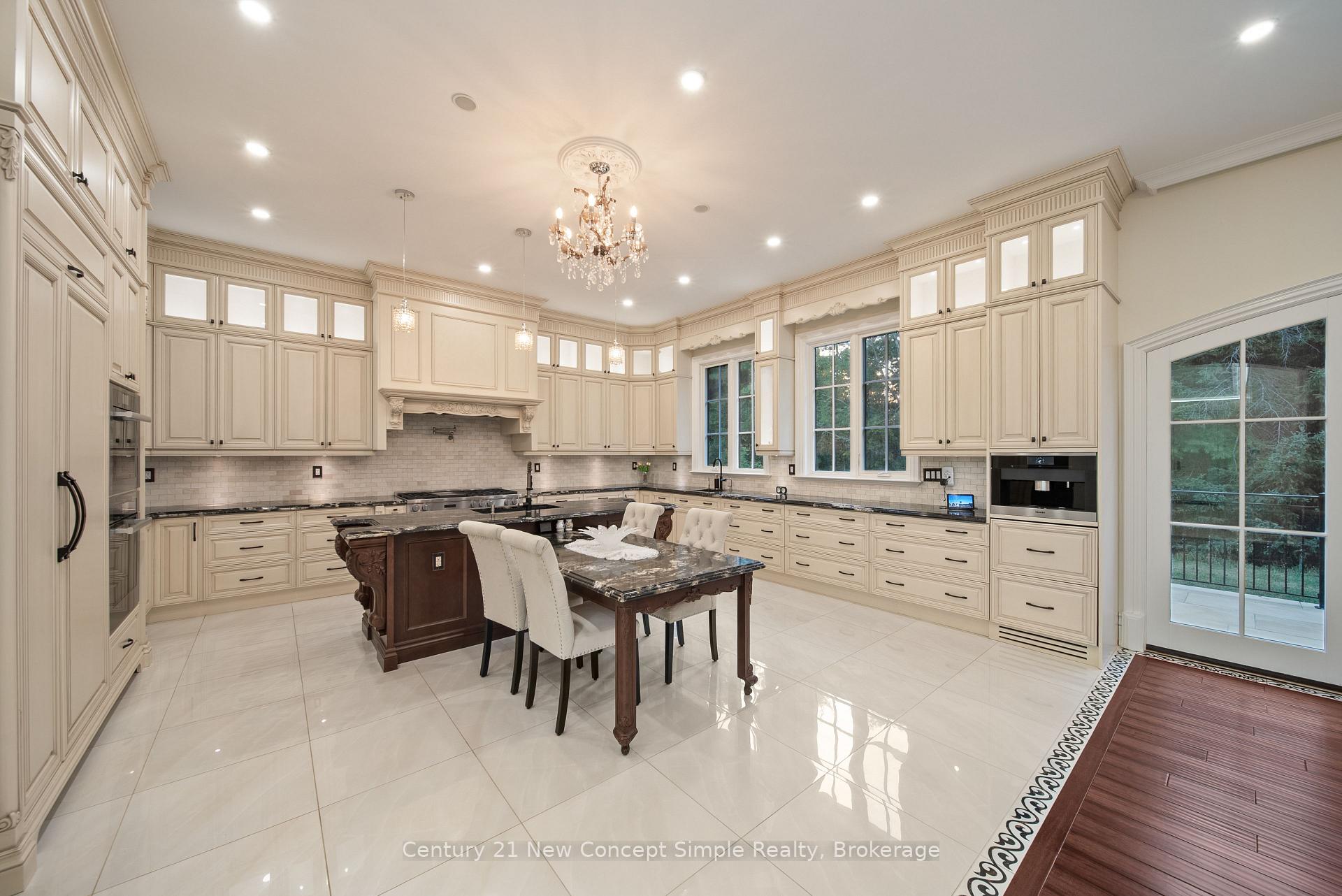 Photo 15 of 2637 Bluffs Way, Burlington, Rural Burlington — HOMEH