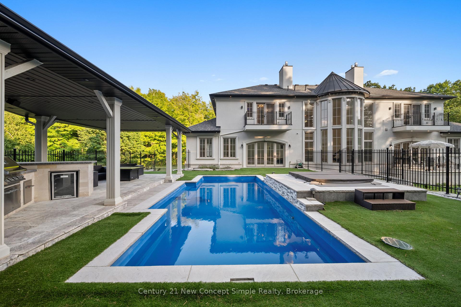 Photo 27 of 2637 Bluffs Way, Burlington, Rural Burlington — HOMEH
