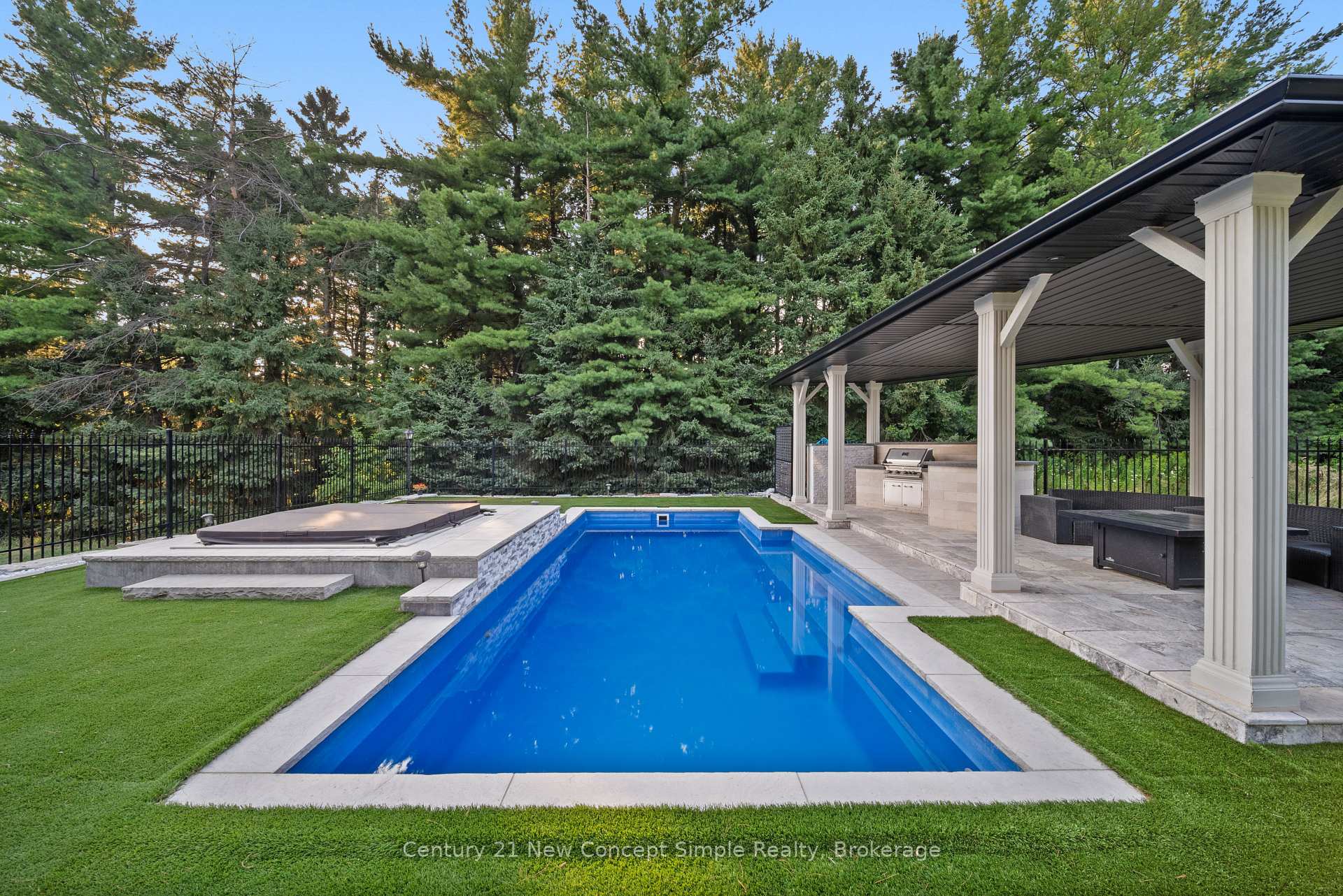 Photo 29 of 2637 Bluffs Way, Burlington, Rural Burlington — HOMEH