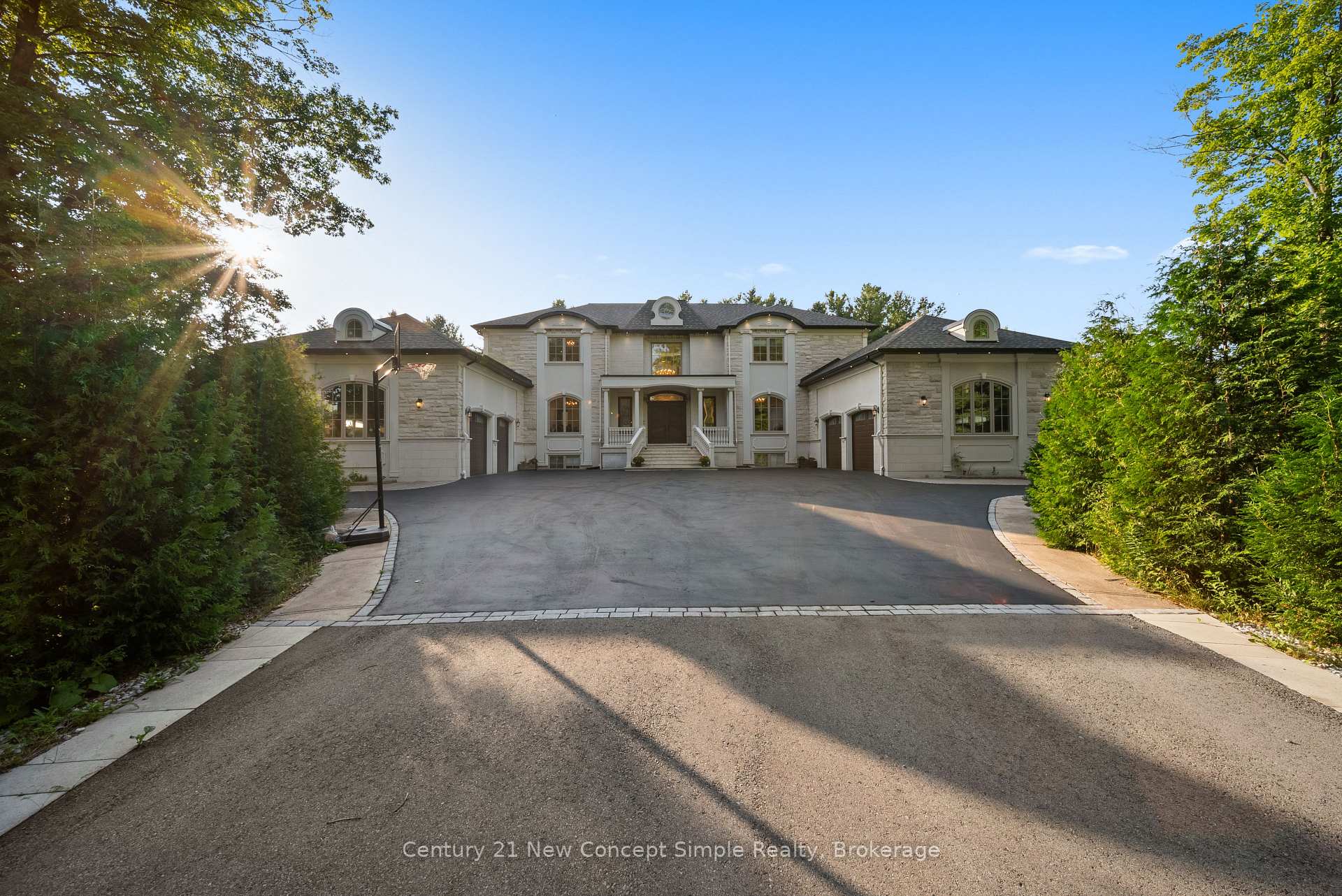 Photo 49 of 2637 Bluffs Way, Burlington, Rural Burlington — HOMEH