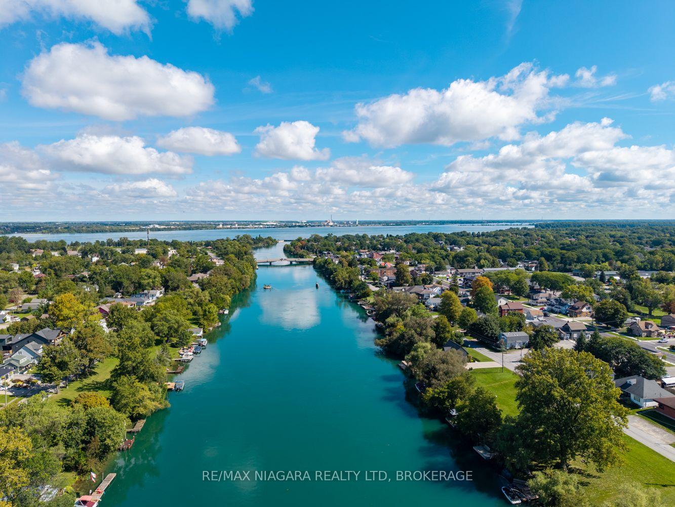 Photo 7 of 4166 Chippawa Parkway, Niagara Falls, Chippawa — HOMEH
