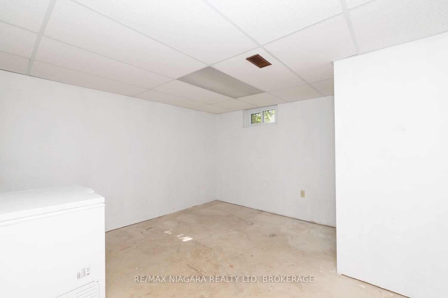 Photo 24 of 4166 Chippawa Parkway, Niagara Falls, Chippawa — HOMEH