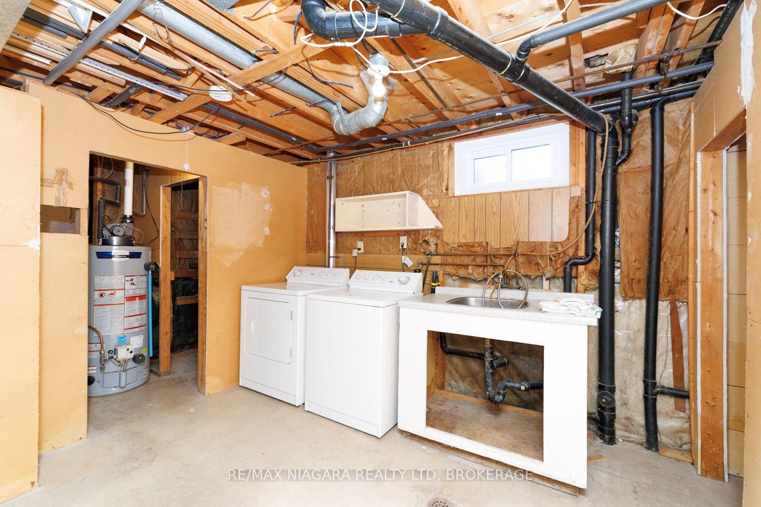 Photo 27 of 4166 Chippawa Parkway, Niagara Falls, Chippawa — HOMEH
