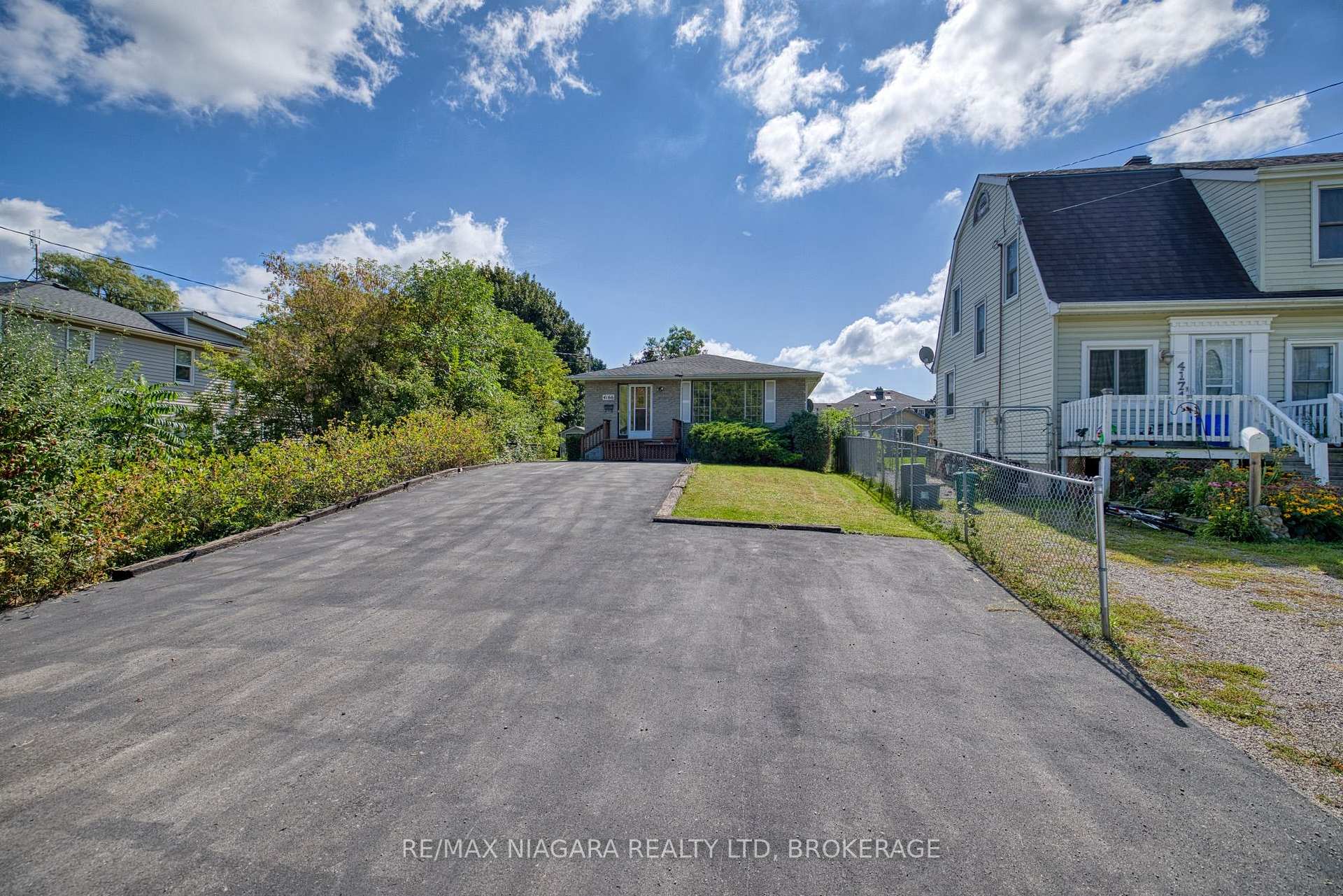 Photo 40 of 4166 Chippawa Parkway, Niagara Falls, Chippawa — HOMEH