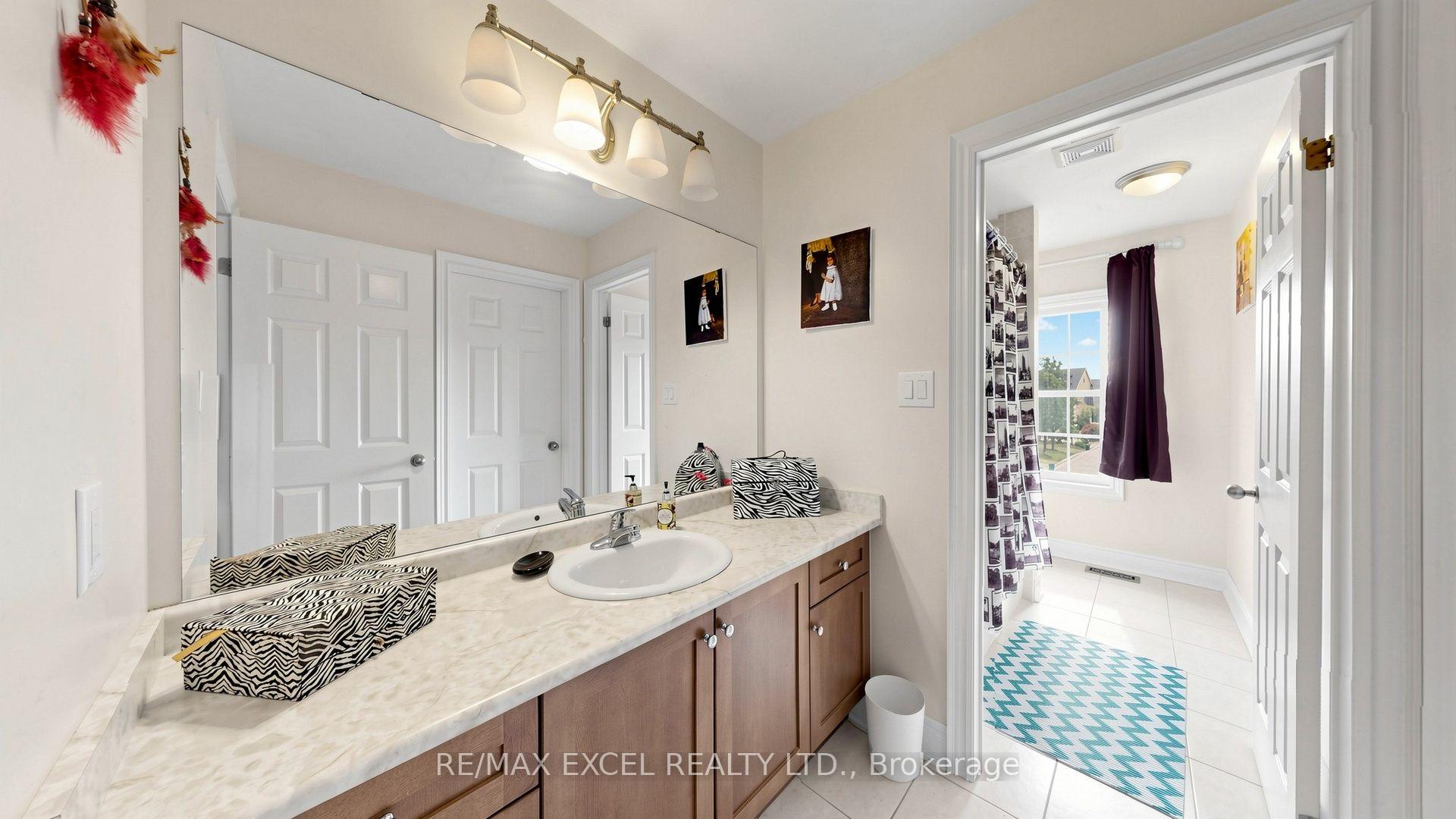 Photo 29 of 651 Via Romano Boulevard, Vaughan, Patterson — HOMEH