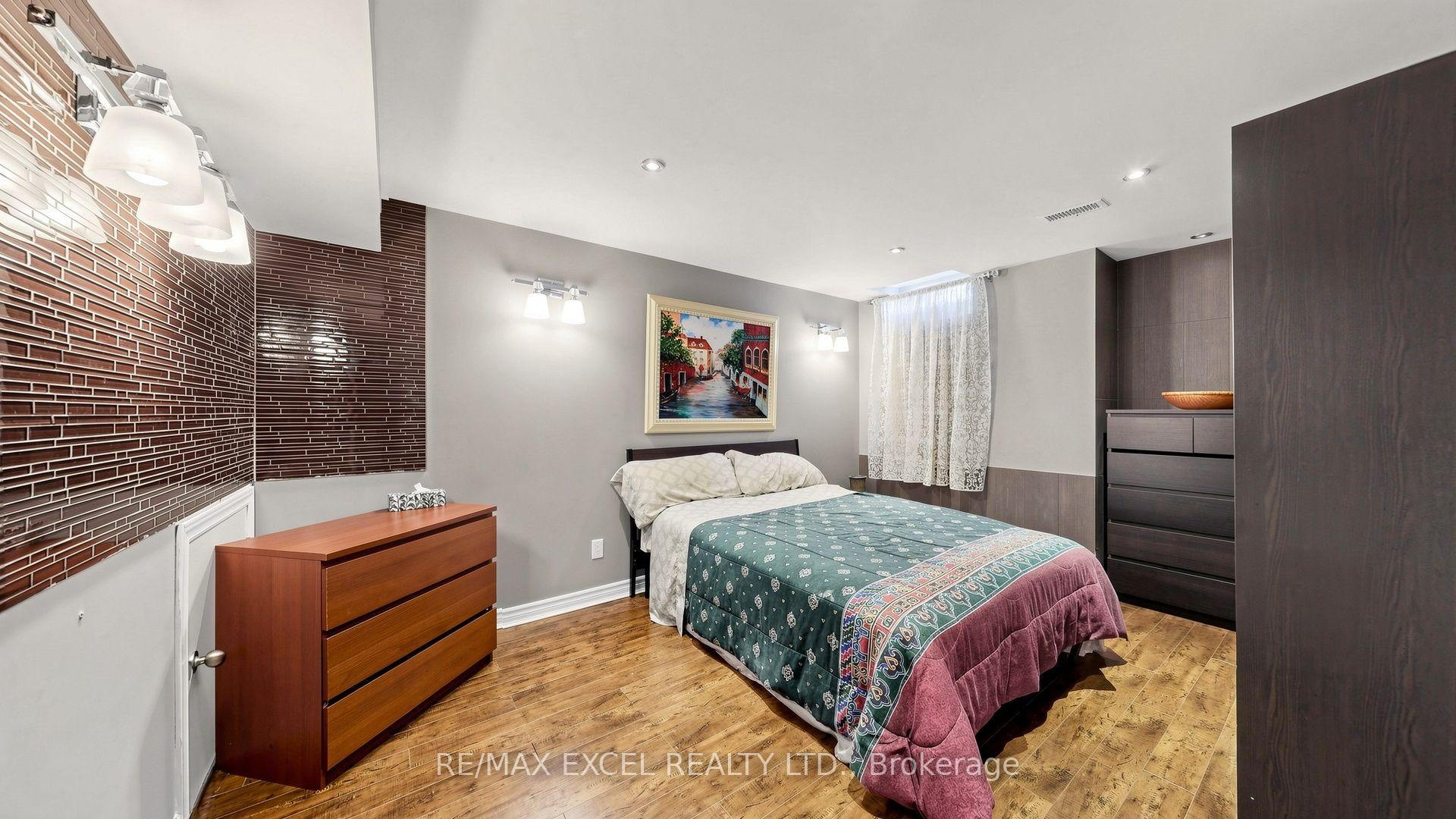 Photo 42 of 651 Via Romano Boulevard, Vaughan, Patterson — HOMEH