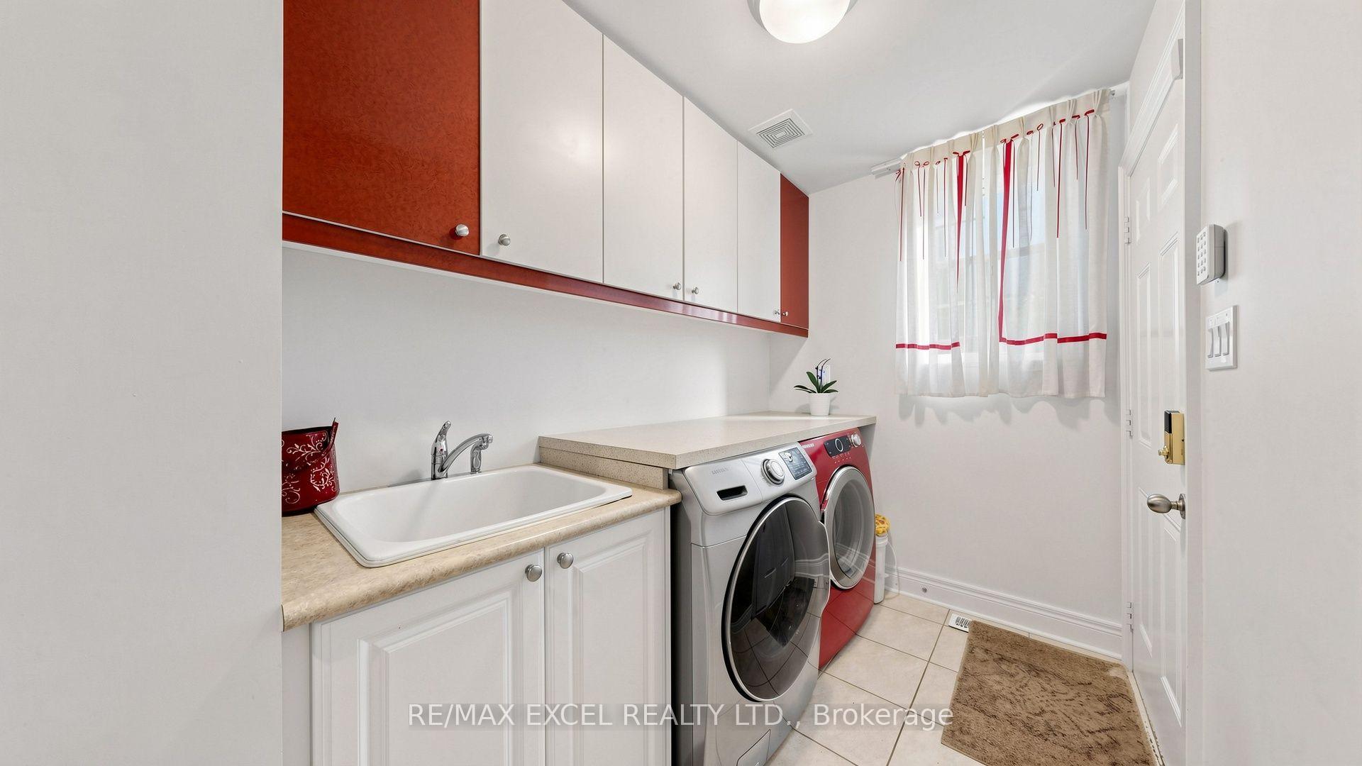 Photo 46 of 651 Via Romano Boulevard, Vaughan, Patterson — HOMEH