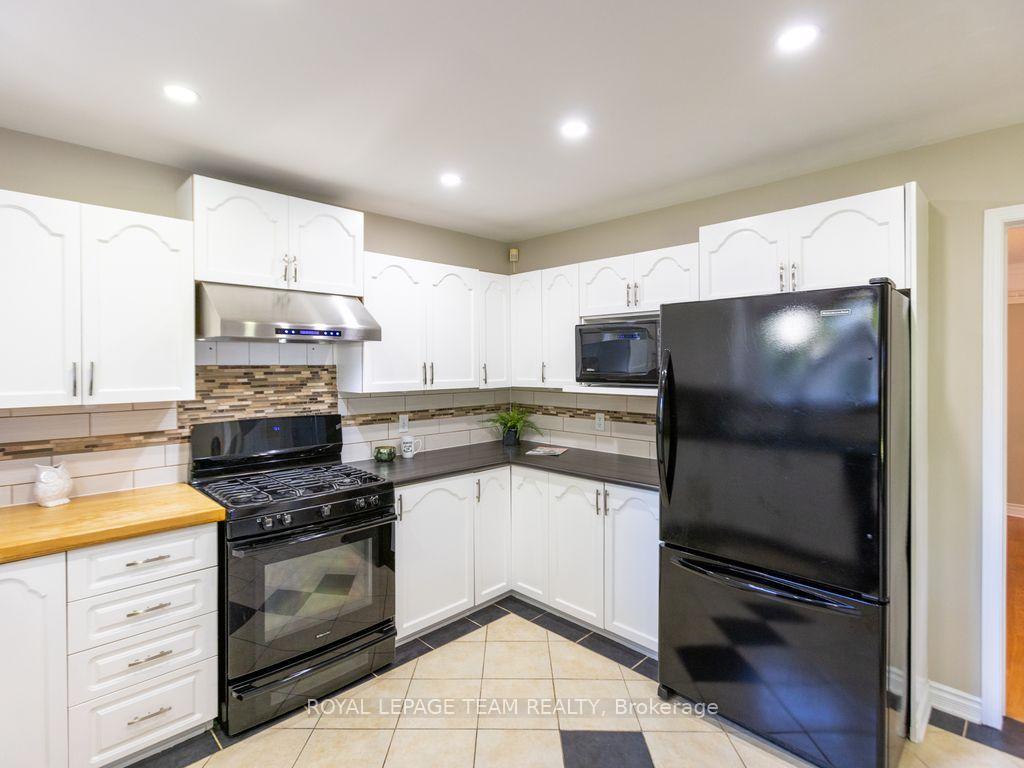 Photo 13 of 48 Delamere Drive, Ottawa, Stittsville (Central) — HOMEH