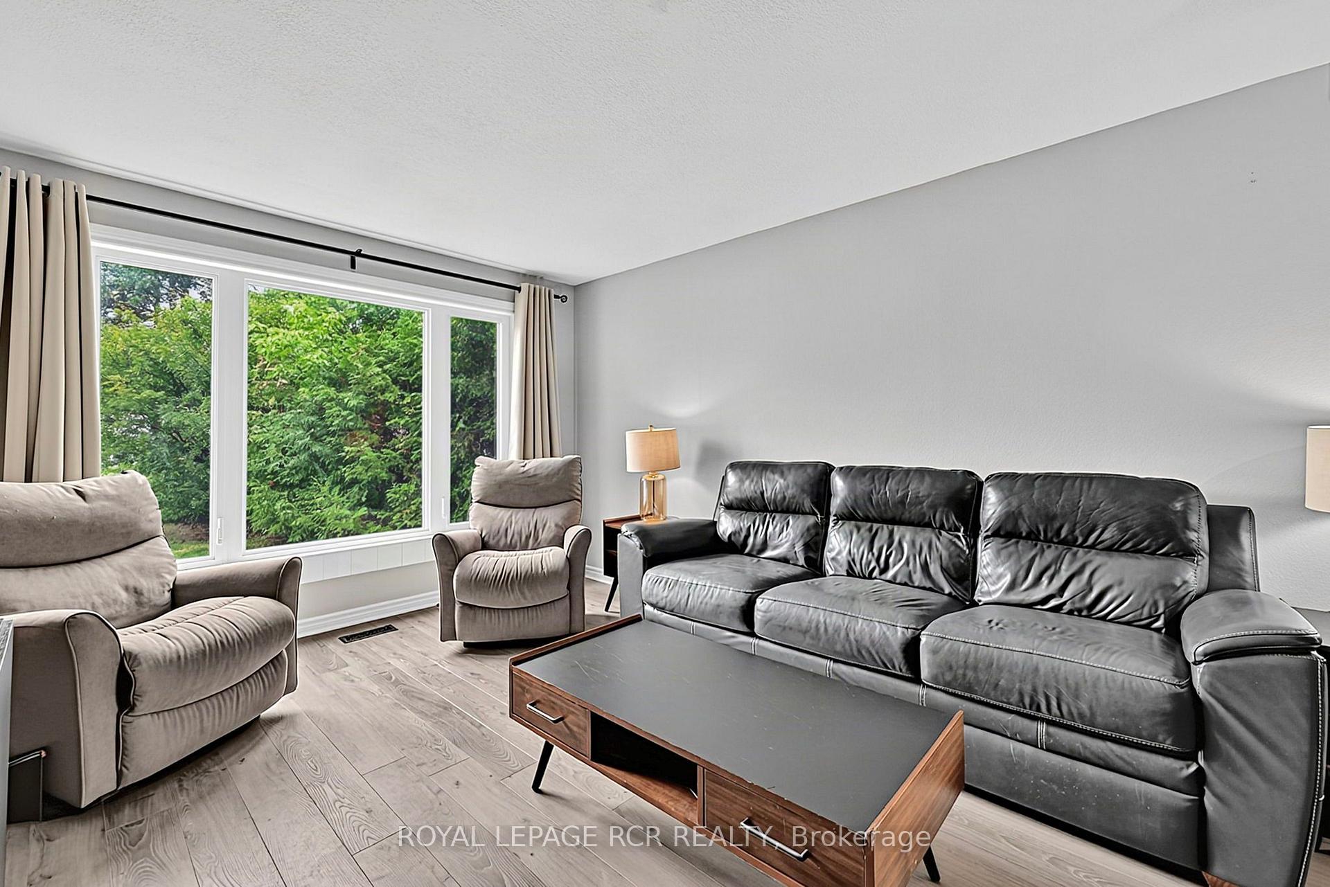 Photo 7 of 169 Mackenzie Street, New Tecumseth, Alliston — HOMEH