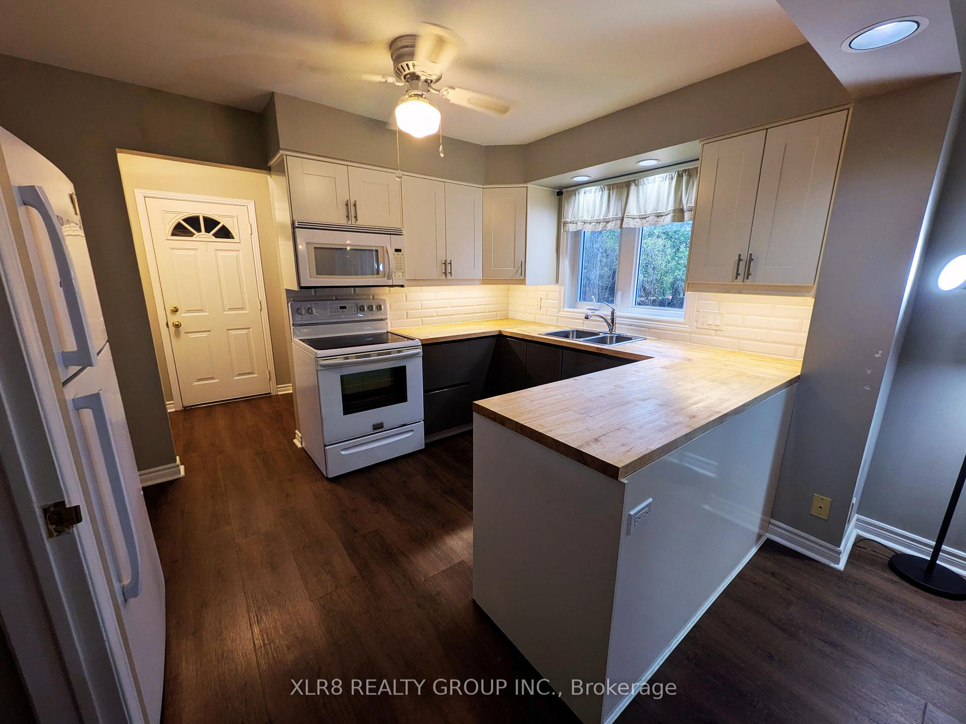 Photo 7 of 12 John Sidney Crescent, Ottawa, Stittsville (South) — HOMEH