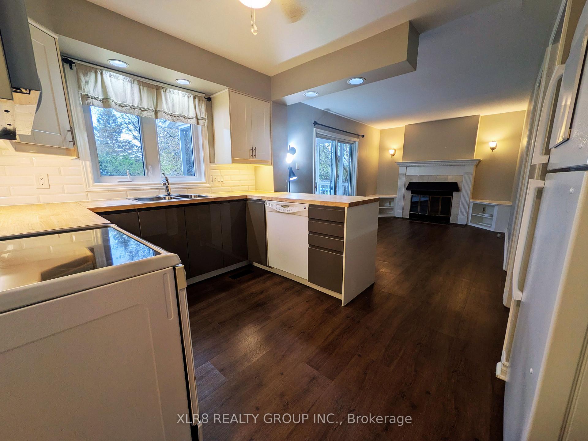 Photo 9 of 12 John Sidney Crescent, Ottawa, Stittsville (South) — HOMEH