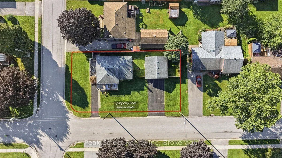 Photo 30 of 207 Byron Street, Zorra, Thamesford — HOMEH
